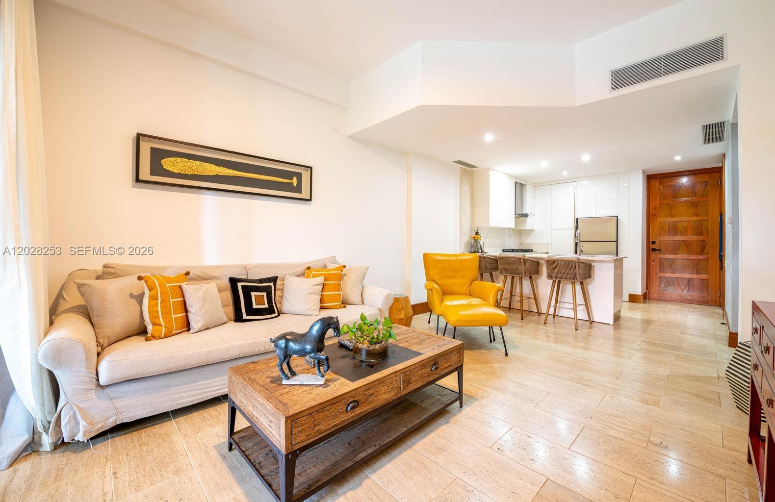 Los Altos II - Residential Lease