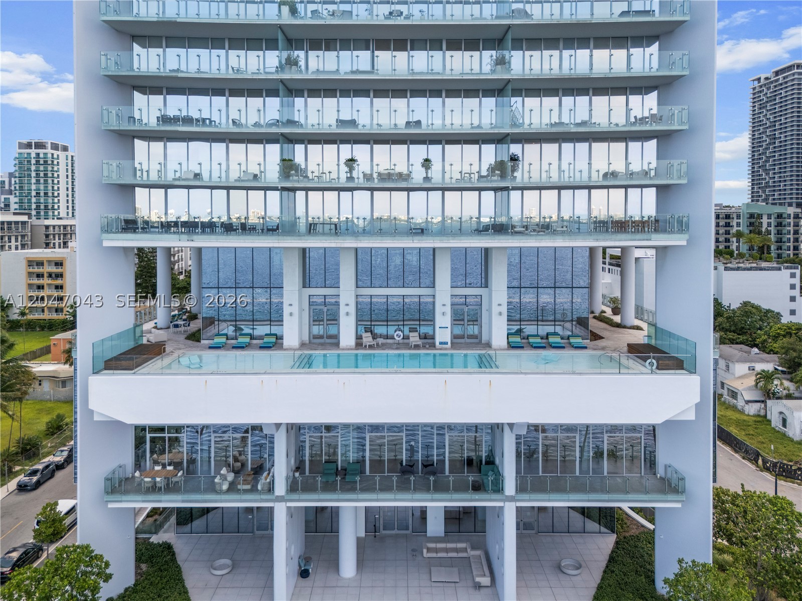 ESCOTTONIA PARK - Residential
