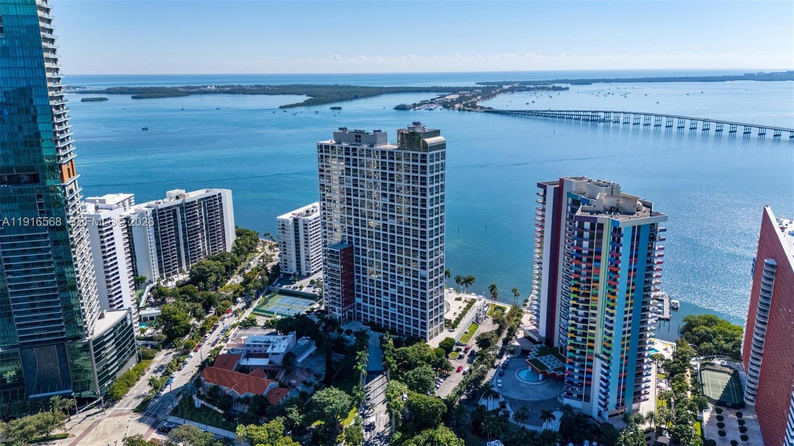 THE PALACE CONDO - Residential