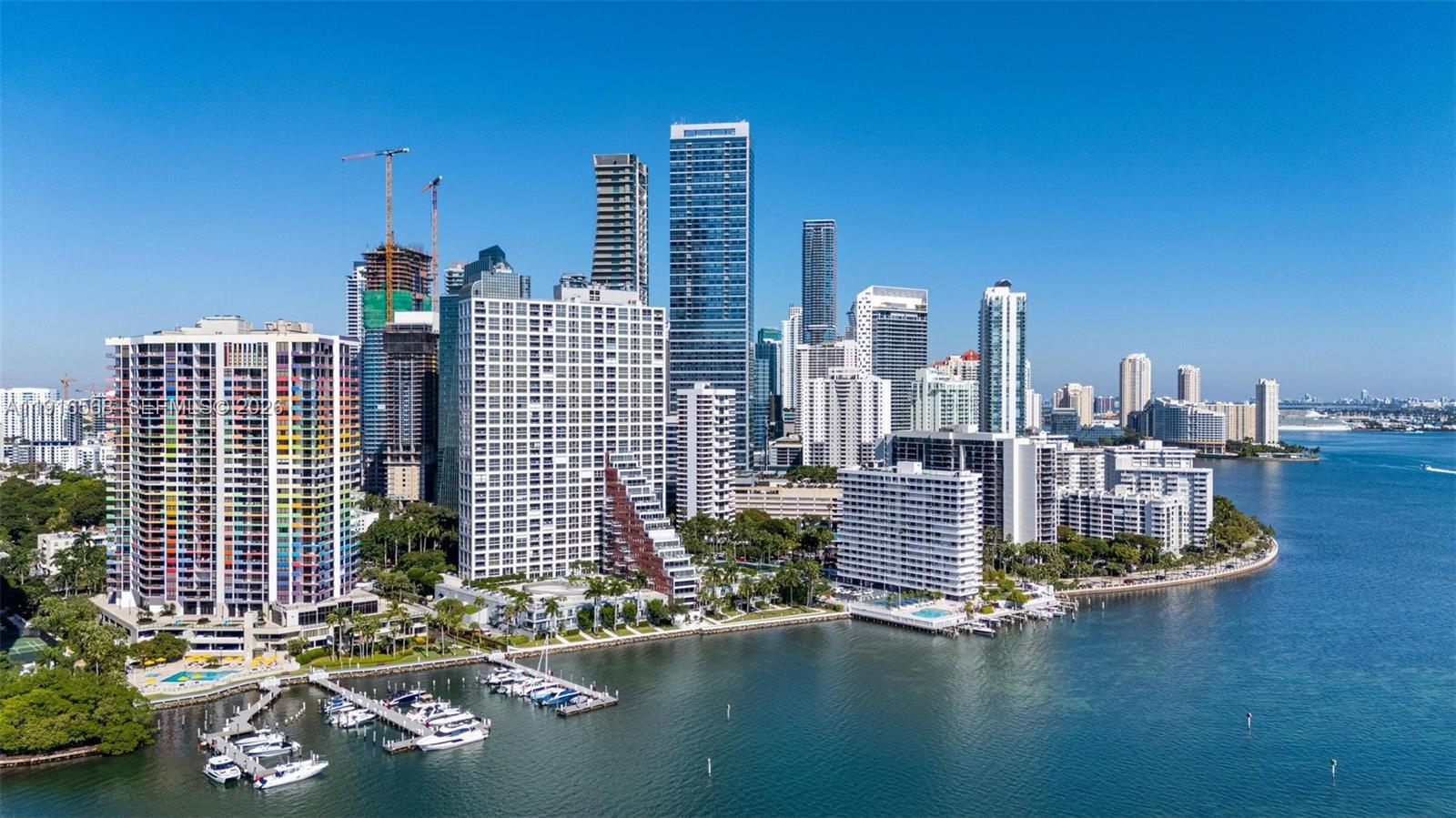 THE PALACE CONDO - Residential