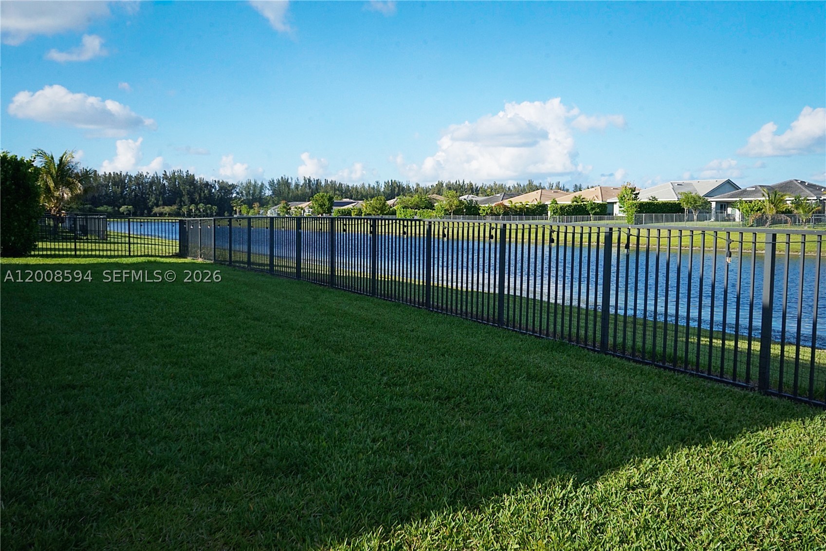 HAMMOCKS OF WESTLAKE - Residential