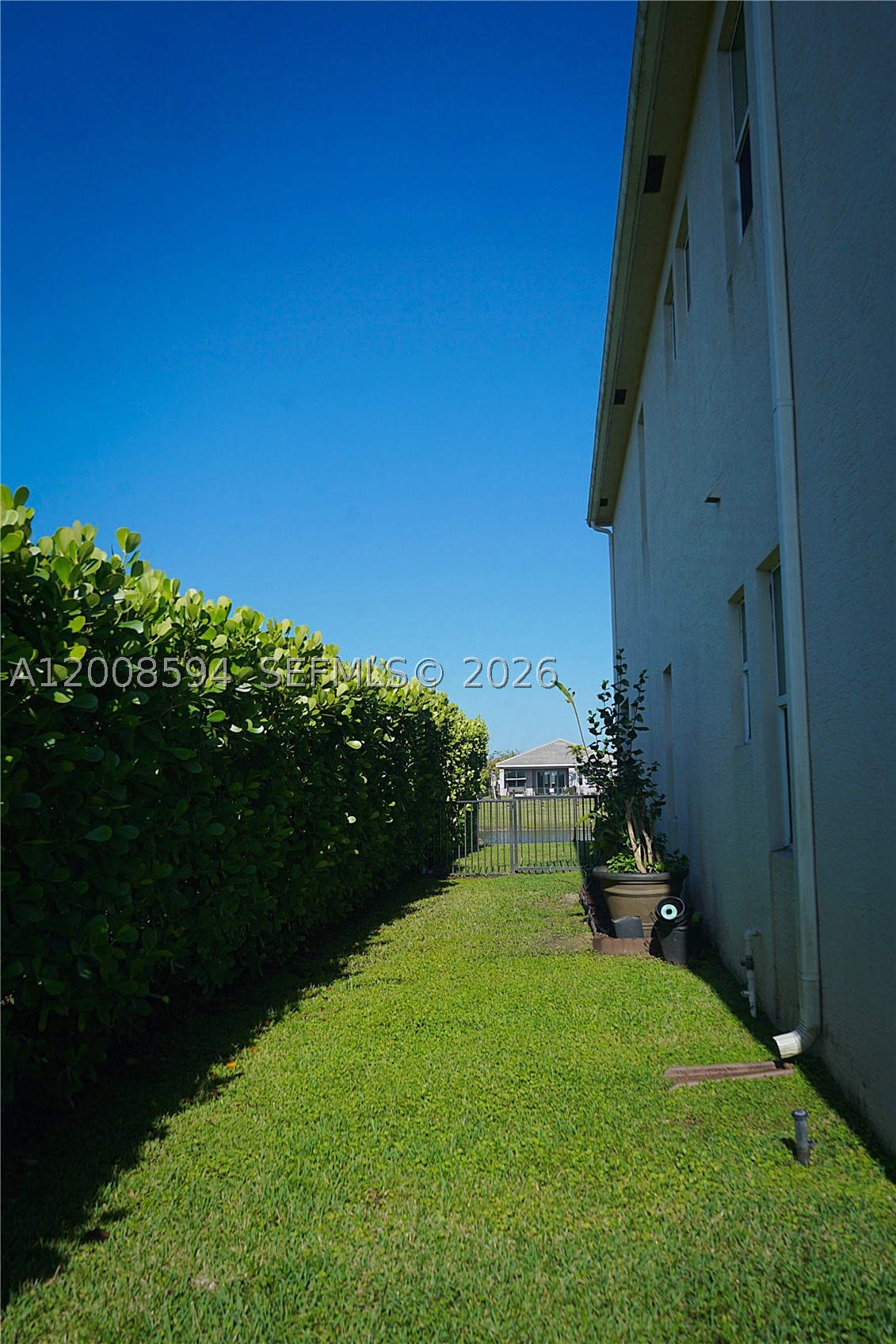 HAMMOCKS OF WESTLAKE - Residential
