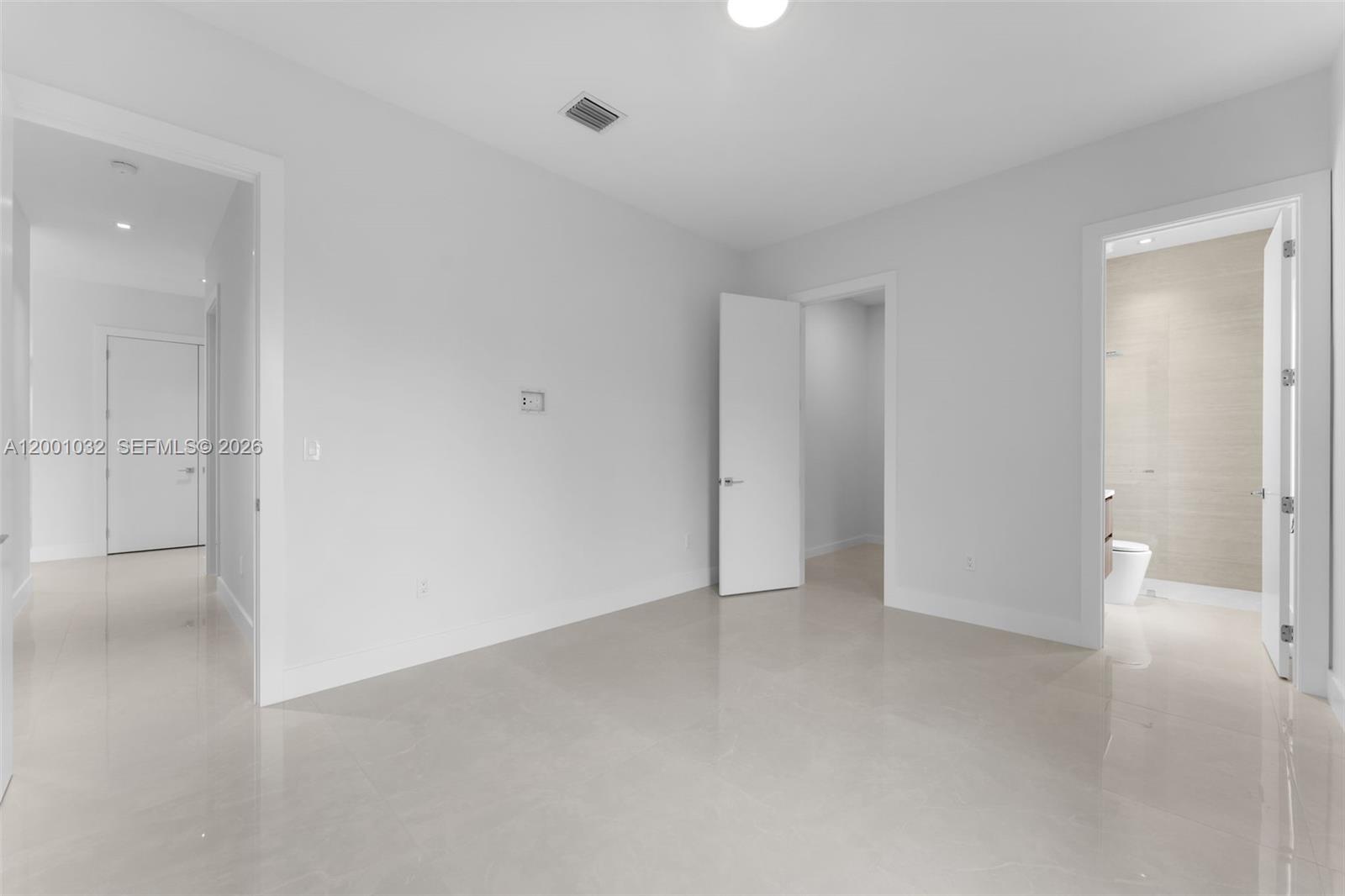 CUTLER COUNTRY GROVES 1ST - Residential