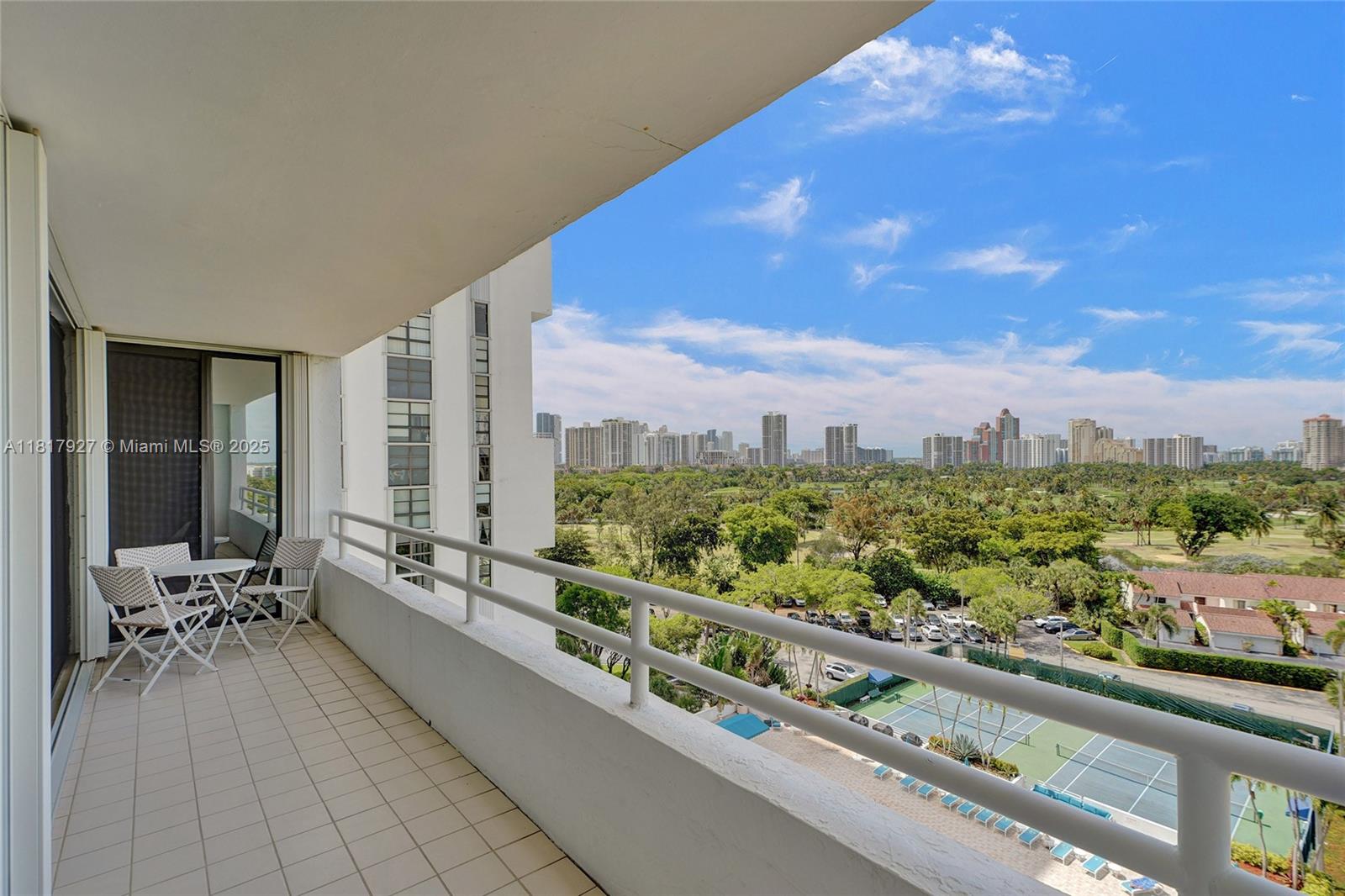 DELVISTA TOWERS CONDO TOW - Residential Lease