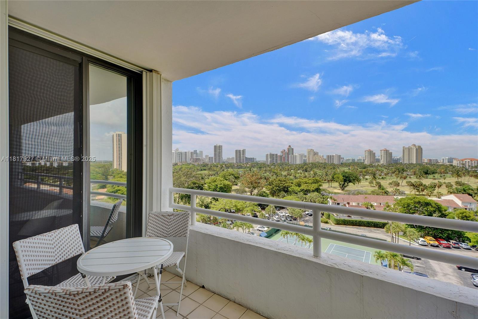 DELVISTA TOWERS CONDO TOW - Residential Lease