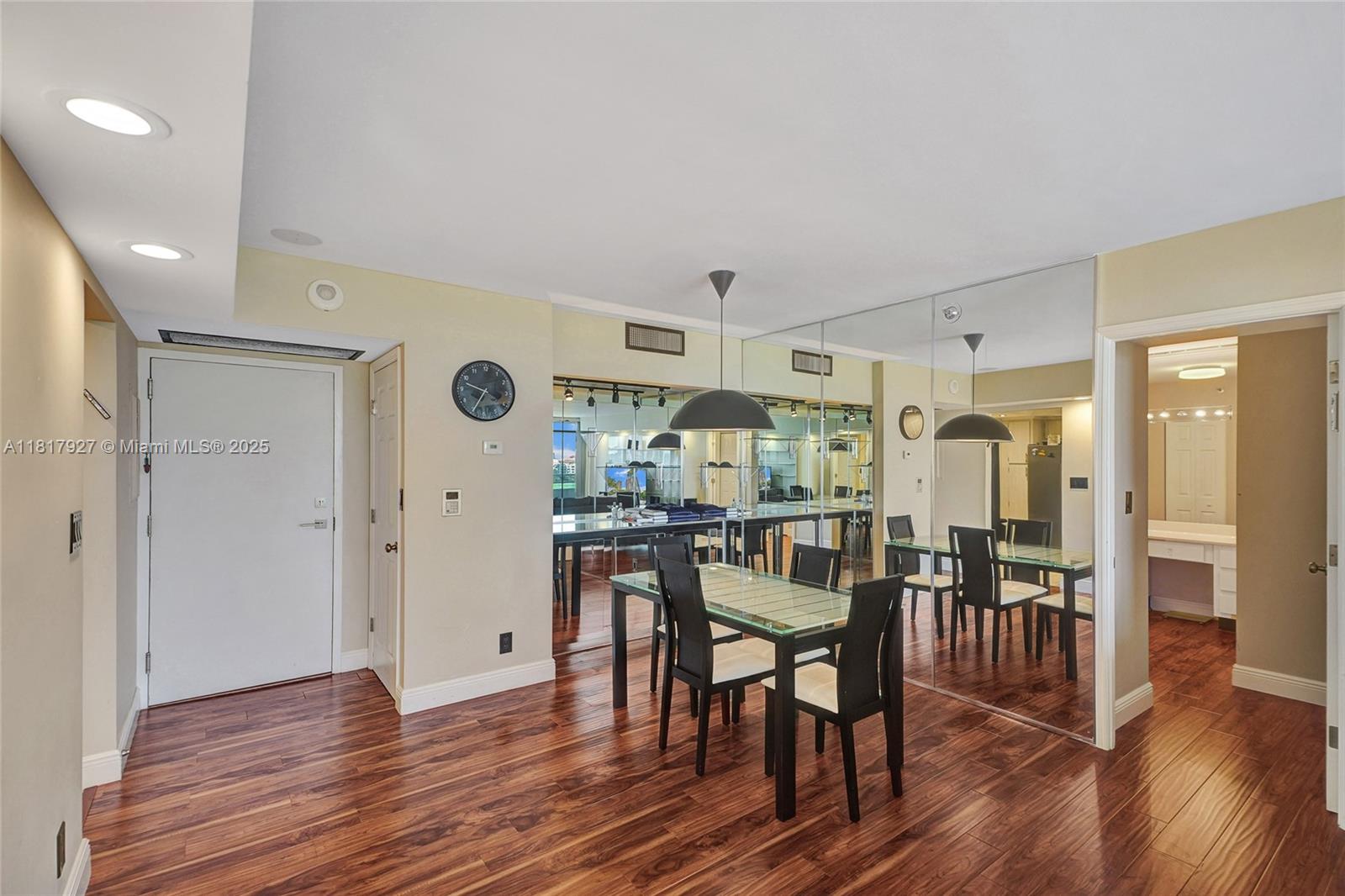 DELVISTA TOWERS CONDO TOW - Residential Lease