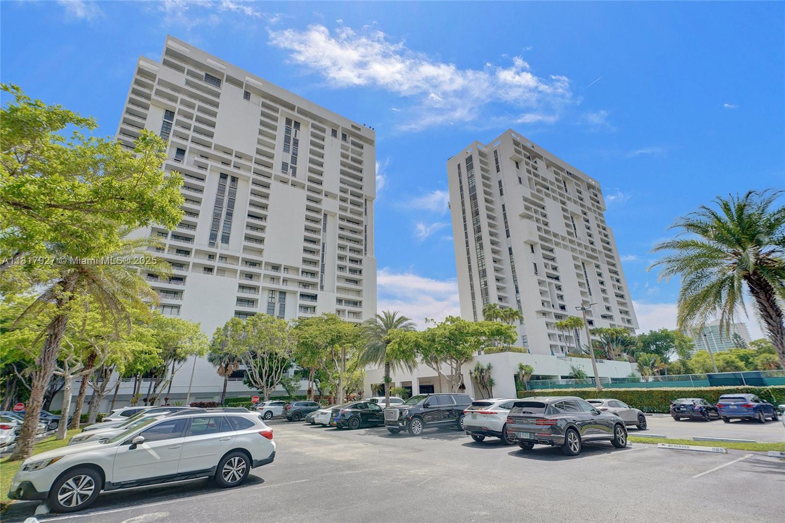 Spacious and beautifully furnished 2BD/2BA in the heart of Aventura! This updated unit features a split floor plan, real wood floors (not laminate), and stunning views of the Turnberry Isle Golf Course. Located in full-service Del Vista with 24-hr security, valet, heated pool, fitness center, sauna, jacuzzi, tennis, billiards, bike room, party room w/kitchen, and guest parking. Walk to Aventura Mall, grocery stores, top restaurants, and houses of worship. Minutes to Gulfstream Park, Sunny Isles Beach, and located between Miami & Fort Lauderdale Airports. Zoned for top-rated Aventura schools. Surrounded by shopping, dining, and entertainment. Available 6/17/25, fully furnished. Easy to show!