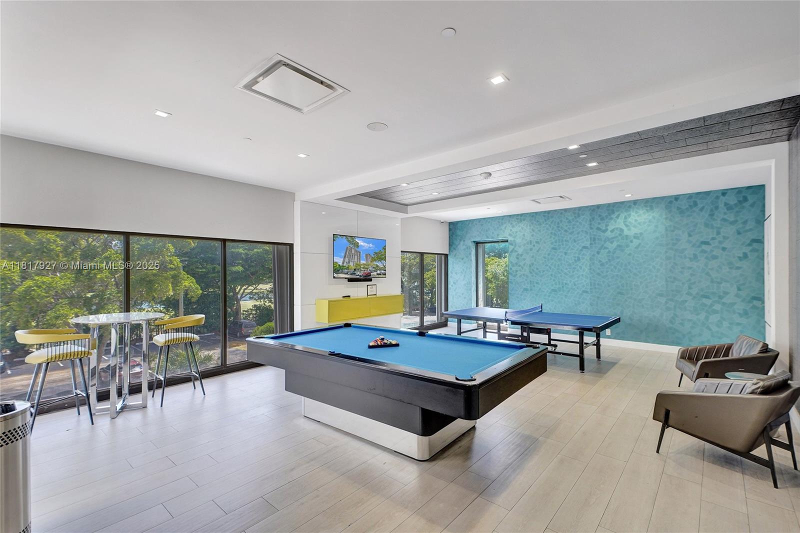 DELVISTA TOWERS CONDO TOW - Residential Lease