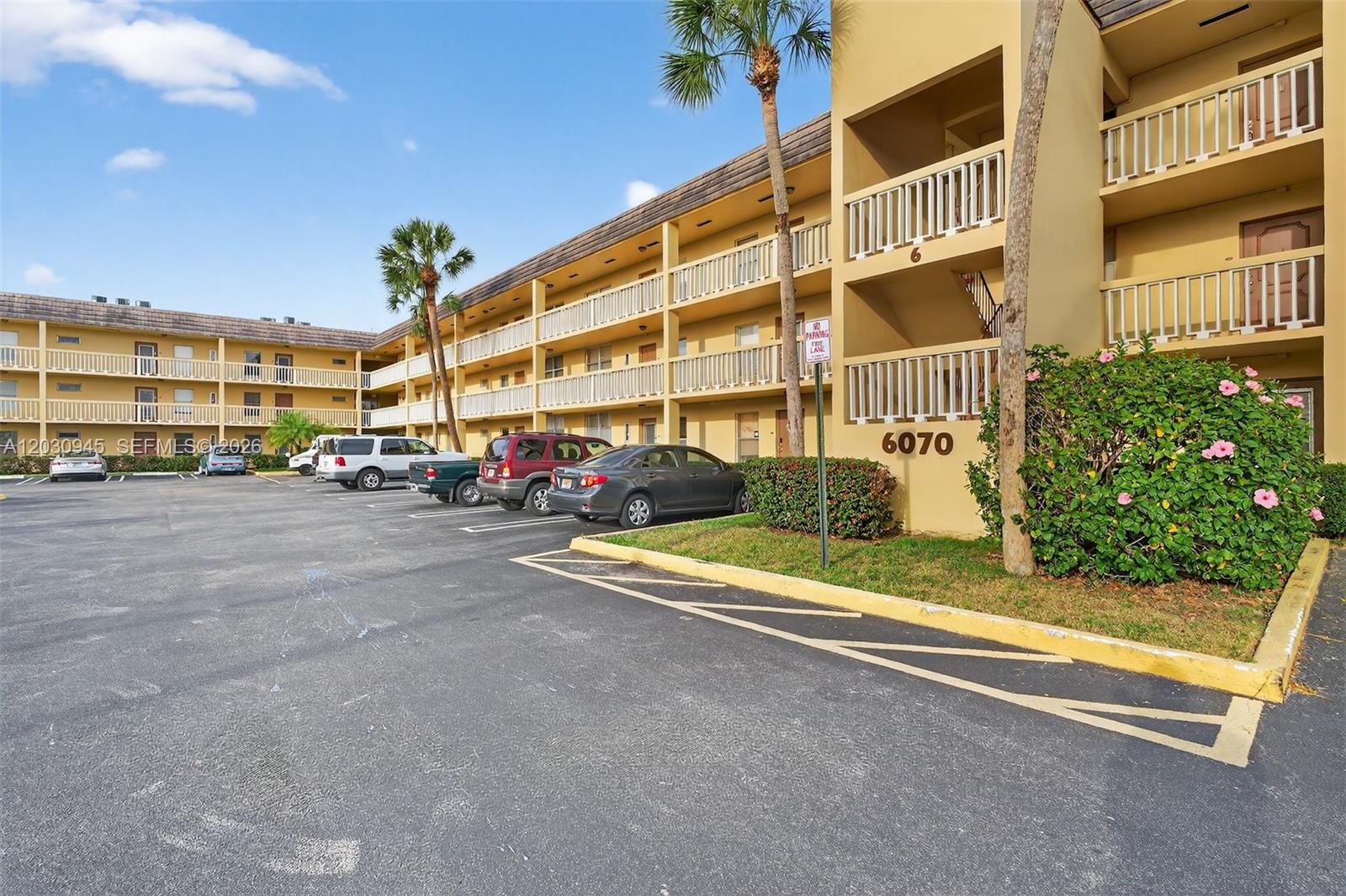 BERMUDA CLUB TWO CONDO - Residential Lease
