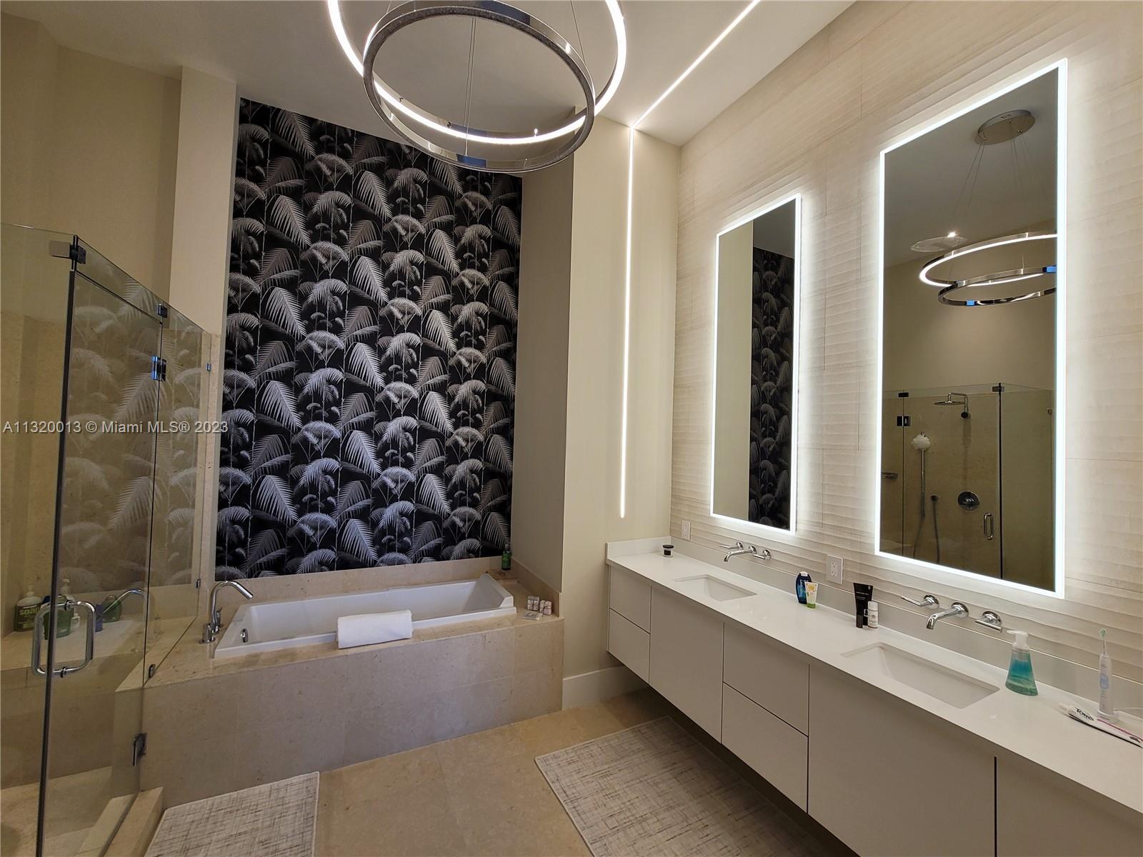 ICON BRICKELL - Residential Lease