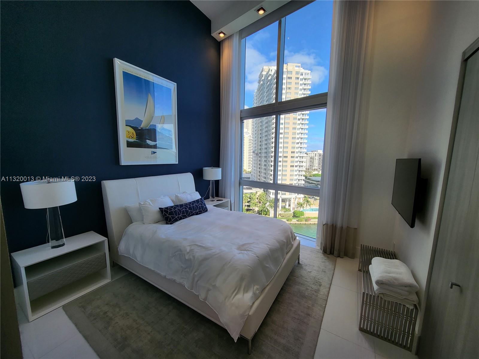 ICON BRICKELL - Residential Lease