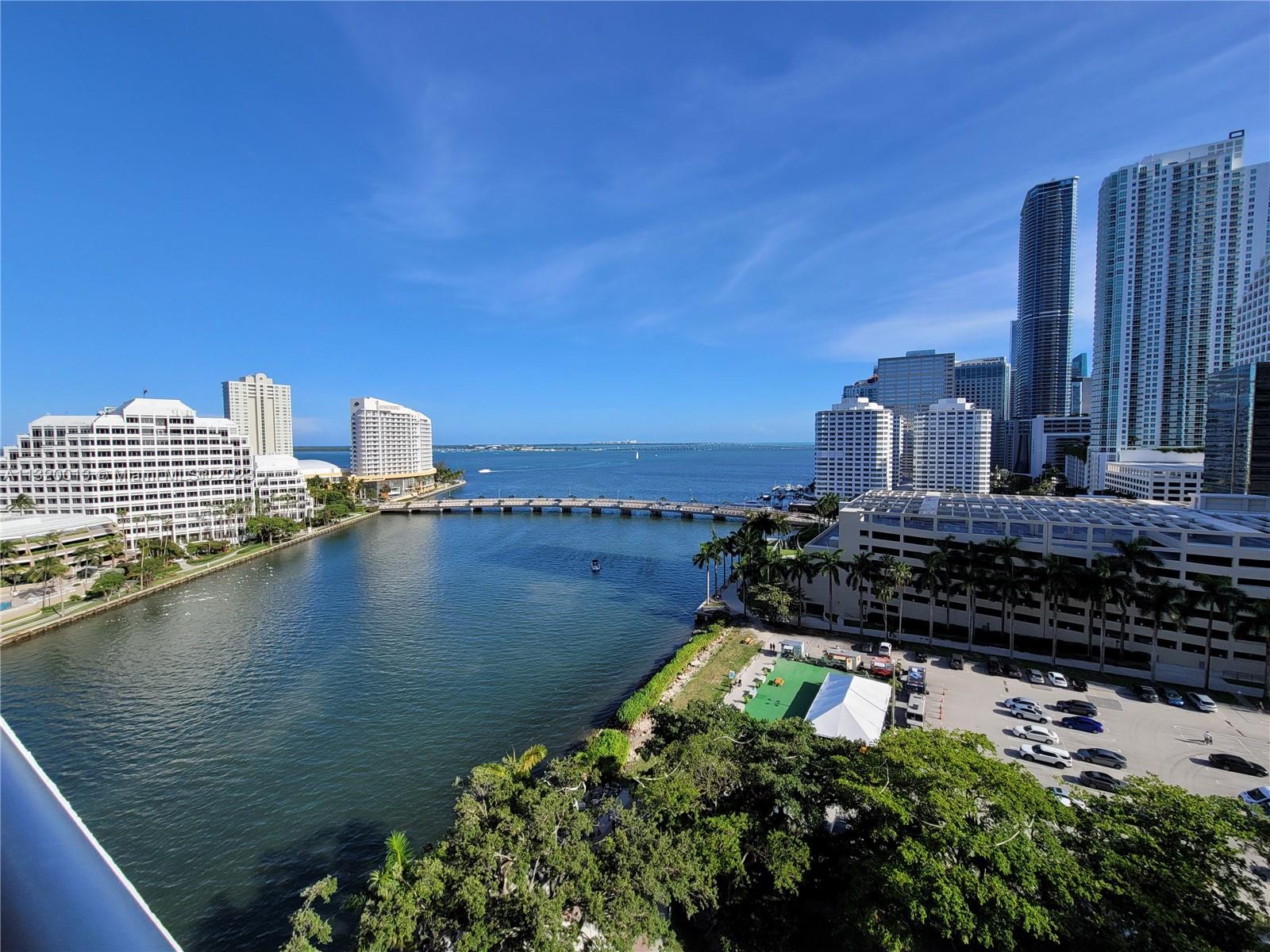 ICON BRICKELL - Residential Lease