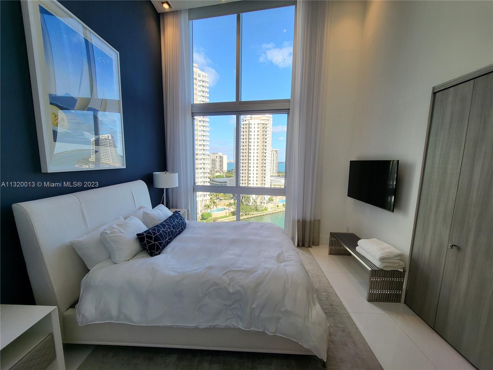 ICON BRICKELL - Residential Lease