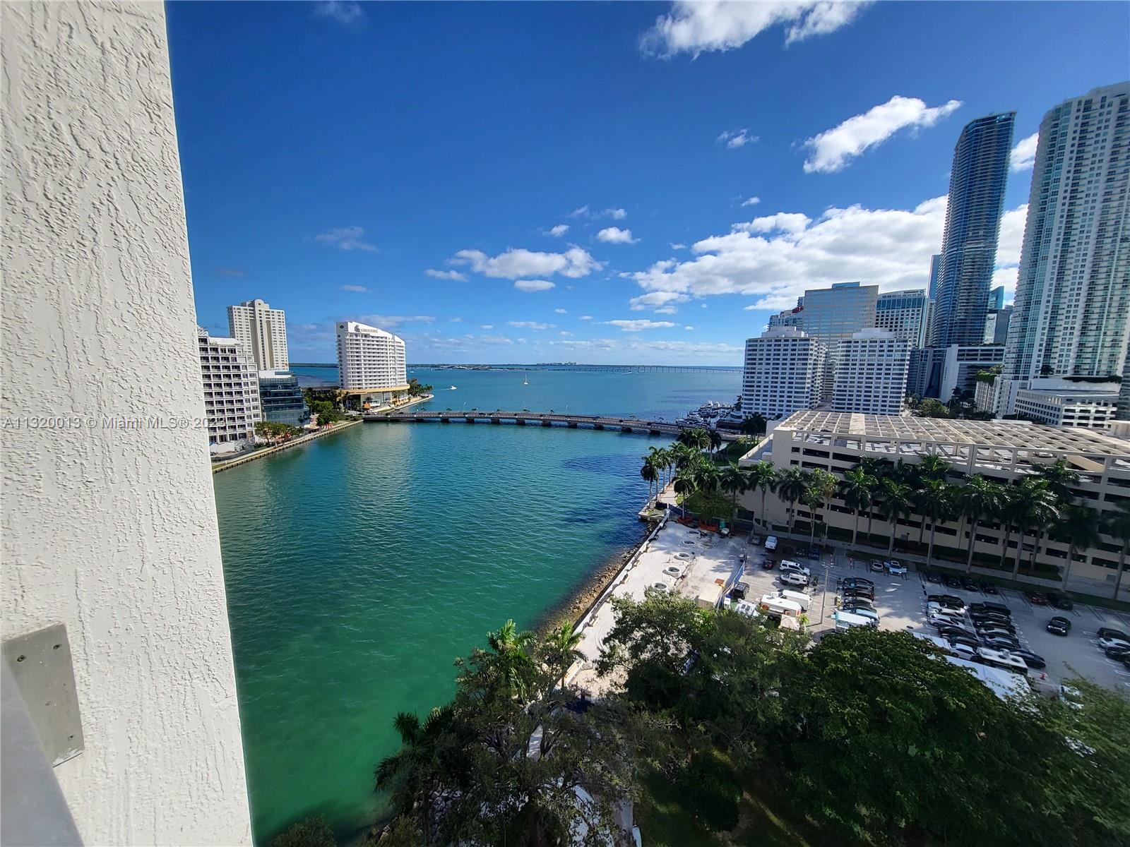 ICON BRICKELL - Residential Lease