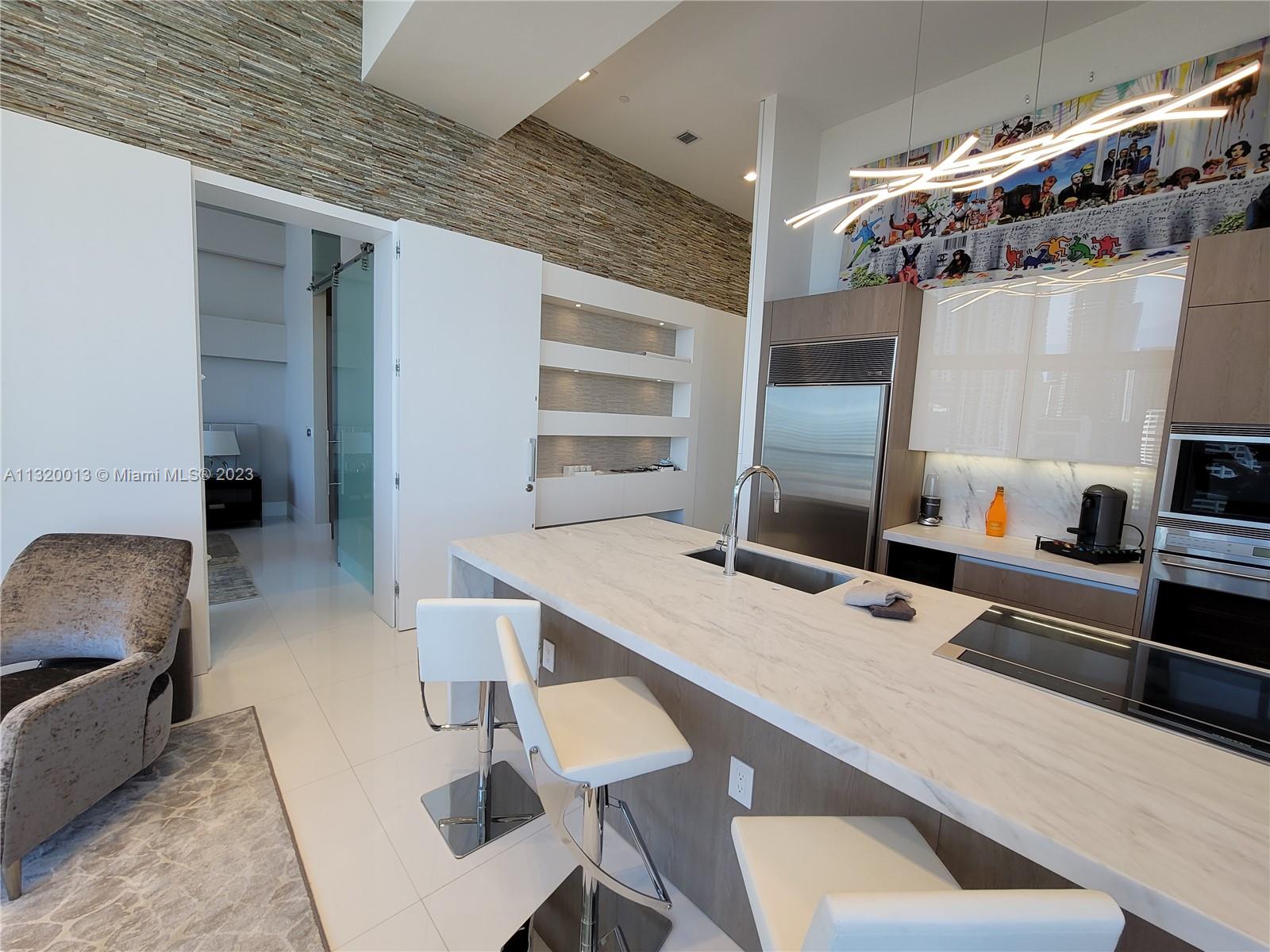 ICON BRICKELL - Residential Lease