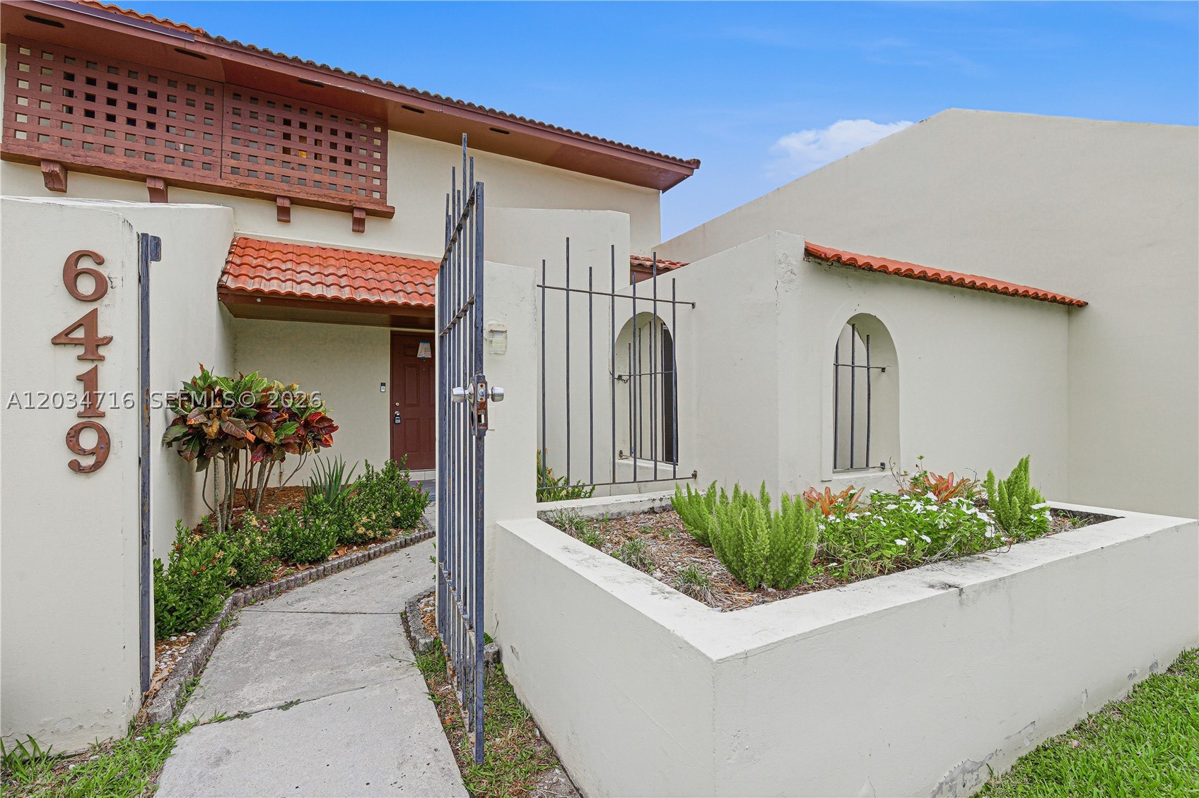 Now Available! Come see this charming townhome consisting of 2 bedrooms, 2 bath, 1,875 (sqft), -clean  residence with a spacious layout and great back yard! This is the perfect home for those looking for space and best of it’s move in ready. Property is being sold “as-is” with right to inspect. It is the buyers and buyer’s agent responsibility to verify all room measurements, utilities info, lot size, schools zoning, building addition permits, building materials, along with all property information in this listing. All room measurements and dimensions are estimates.