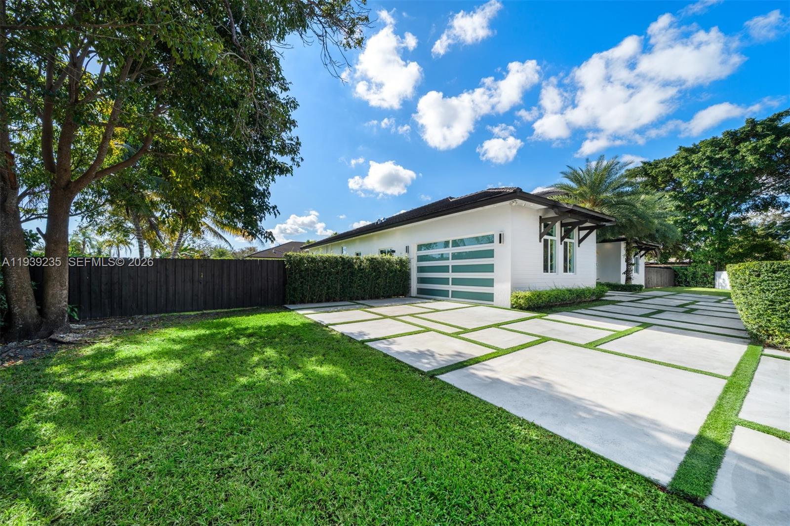 WEST GROVE ESTATES - Residential