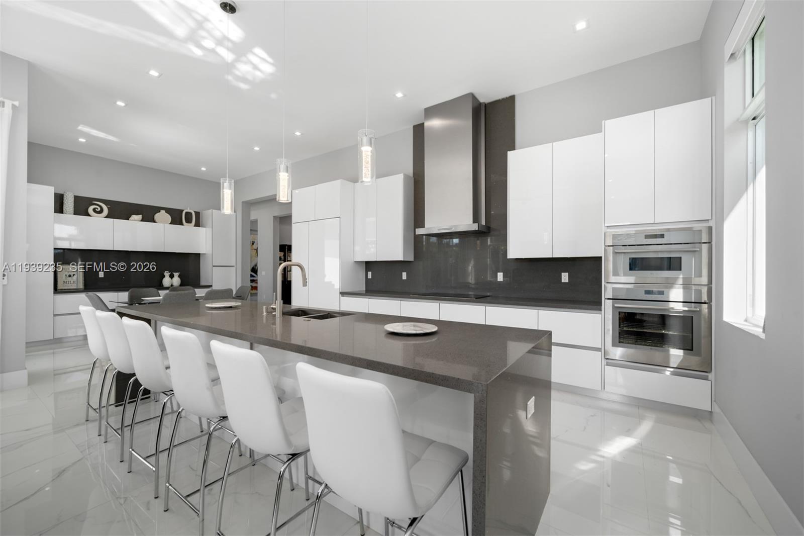 WEST GROVE ESTATES - Residential