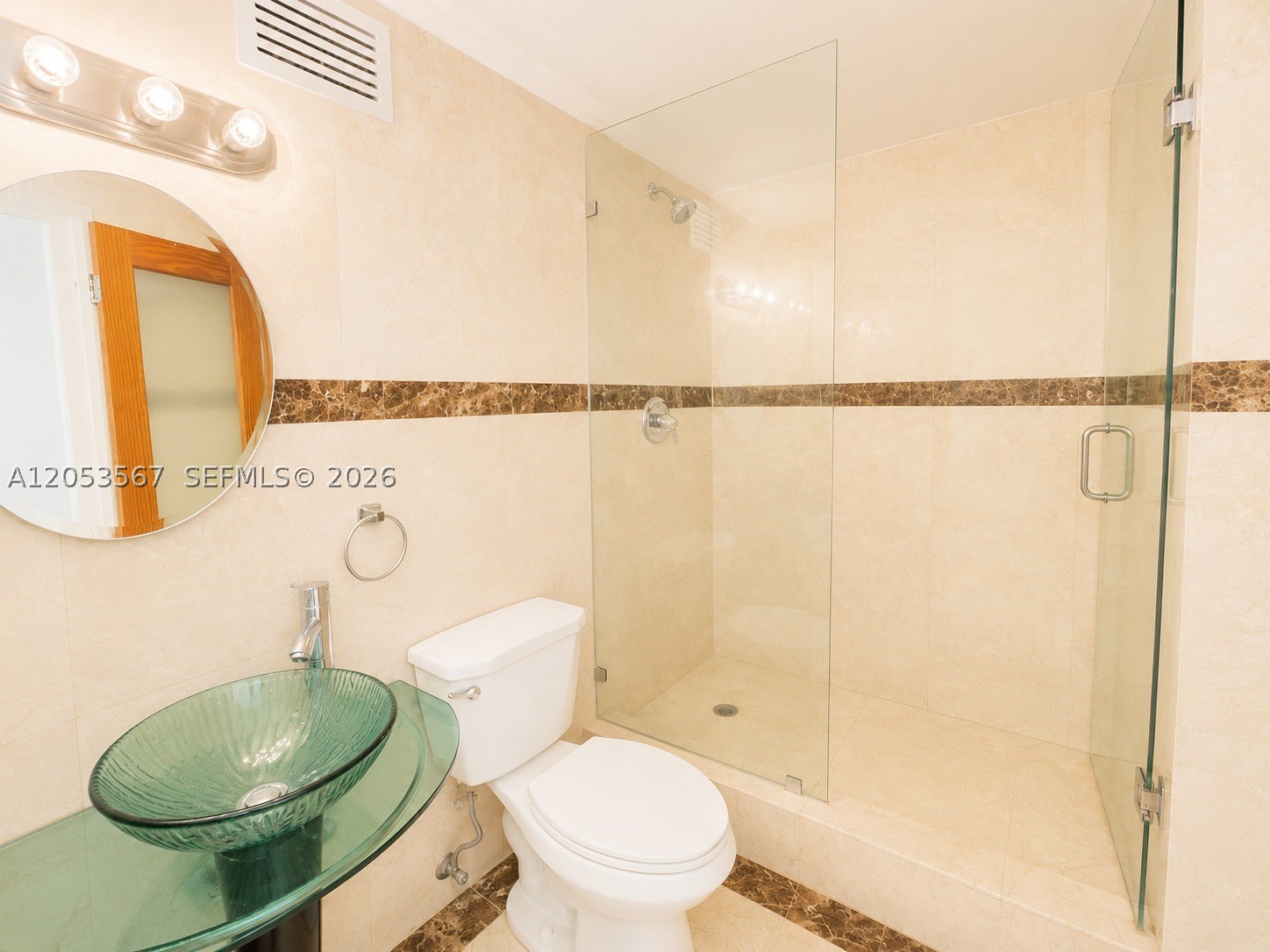 FOUR AMBASSADORS CONDO PH - Residential