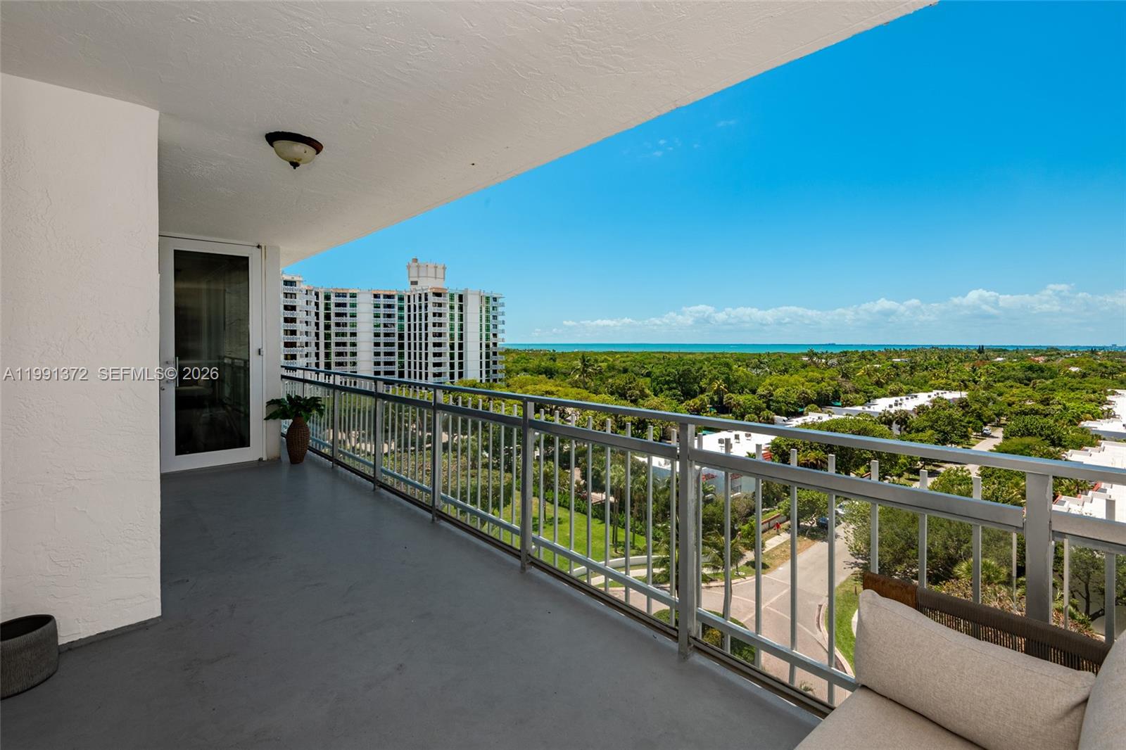 MAR-AZUL CONDO - Residential