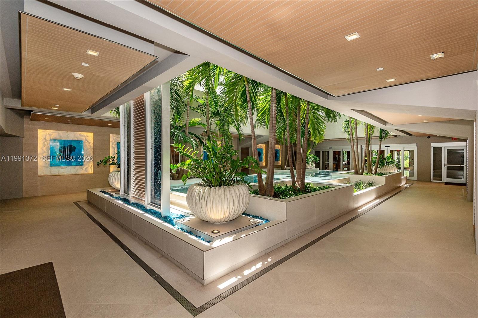 MAR-AZUL CONDO - Residential