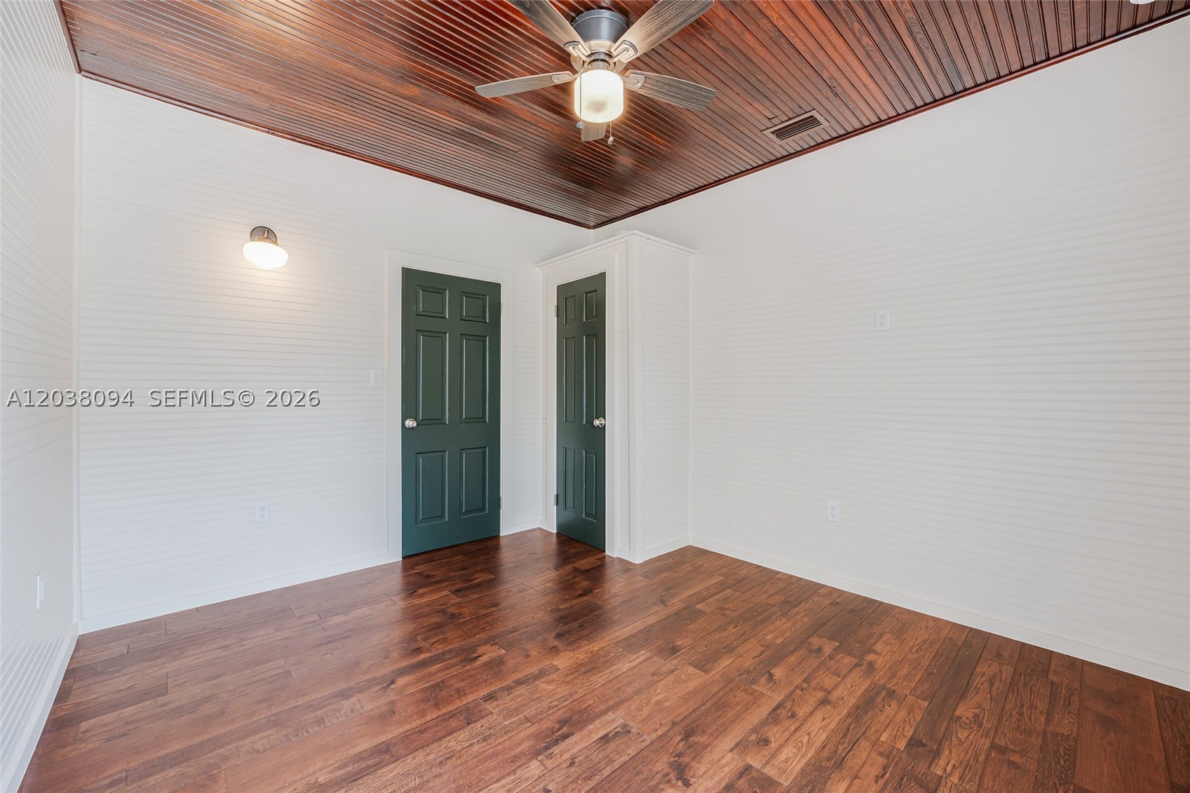 MACFARLANE HOMESTEAD - Residential Lease