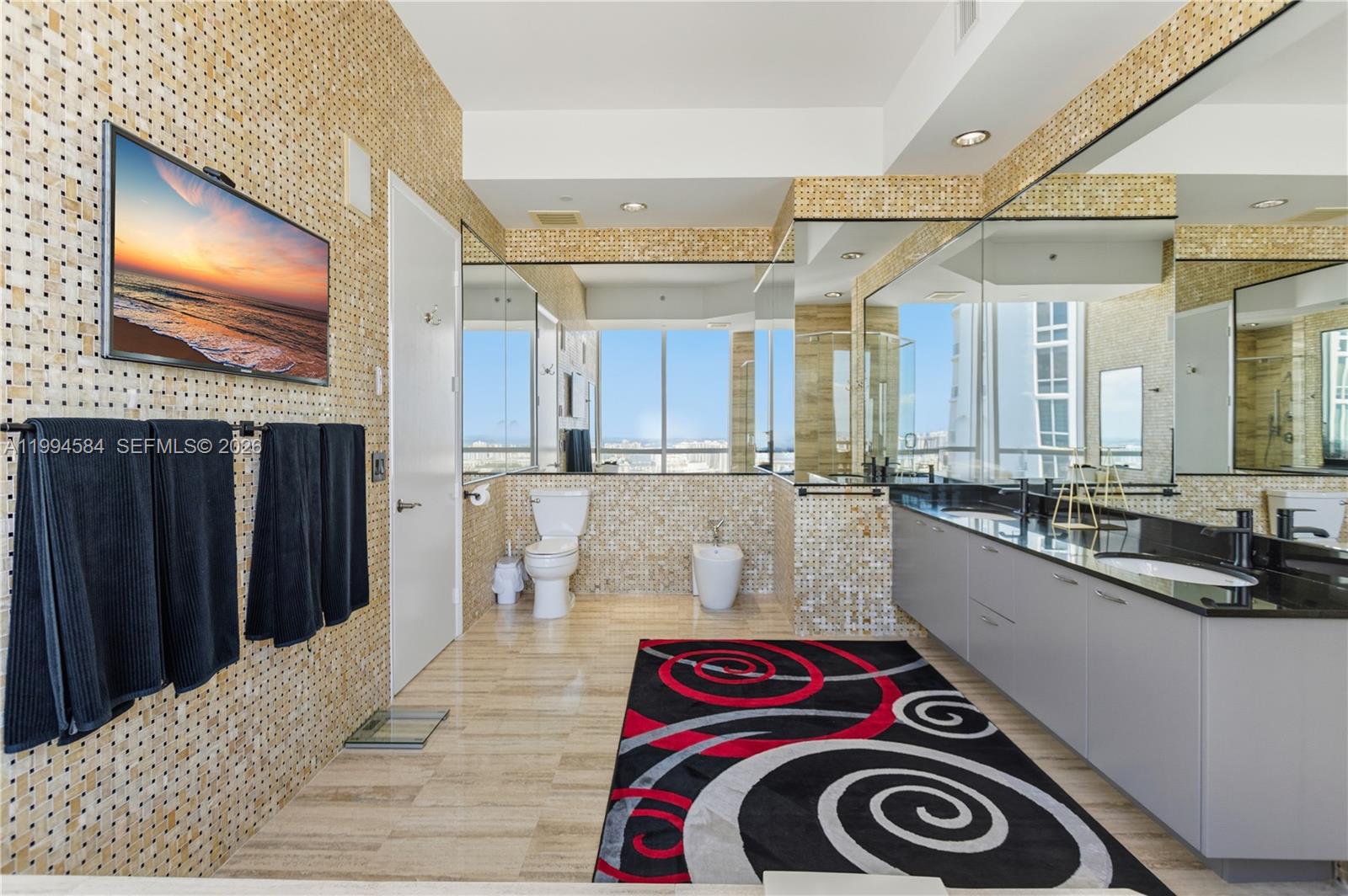 TDR TOWER III CONDO - Residential