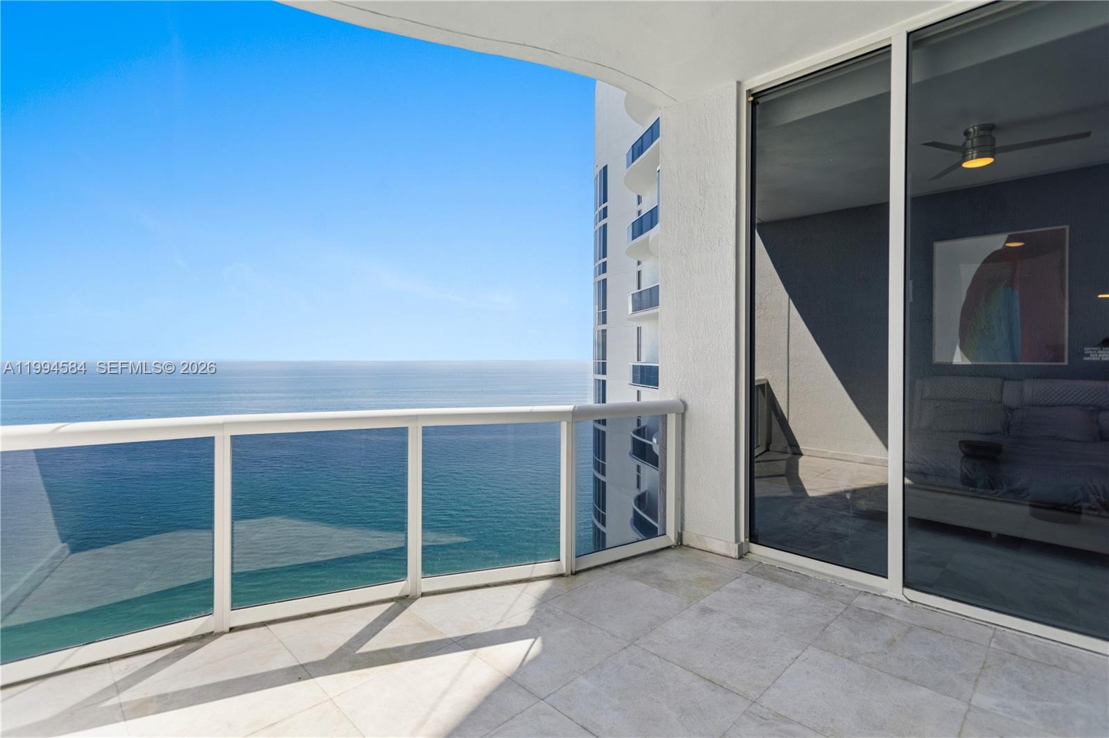 TDR TOWER III CONDO - Residential