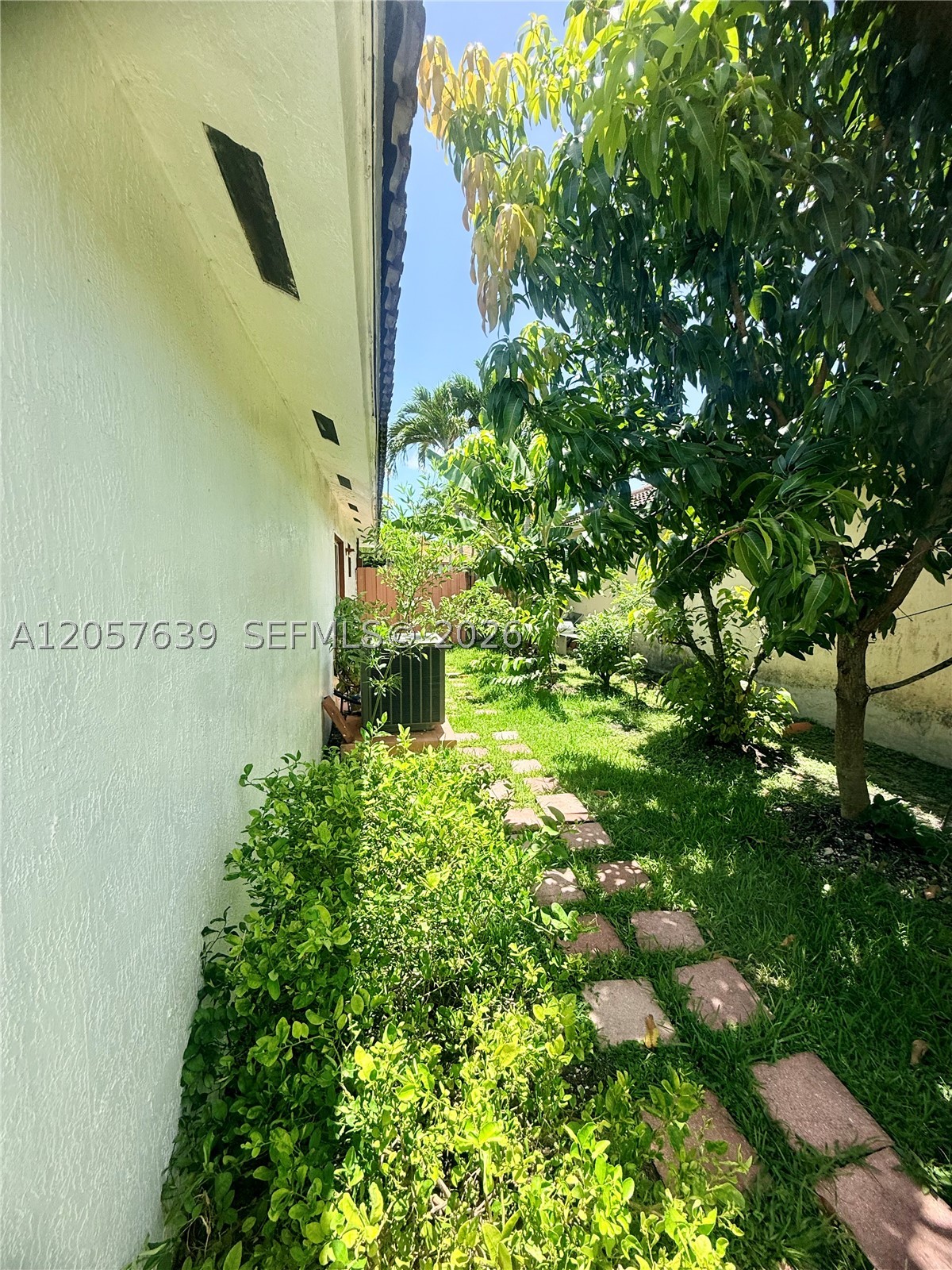 MED GARDENS SEC 2 - Residential