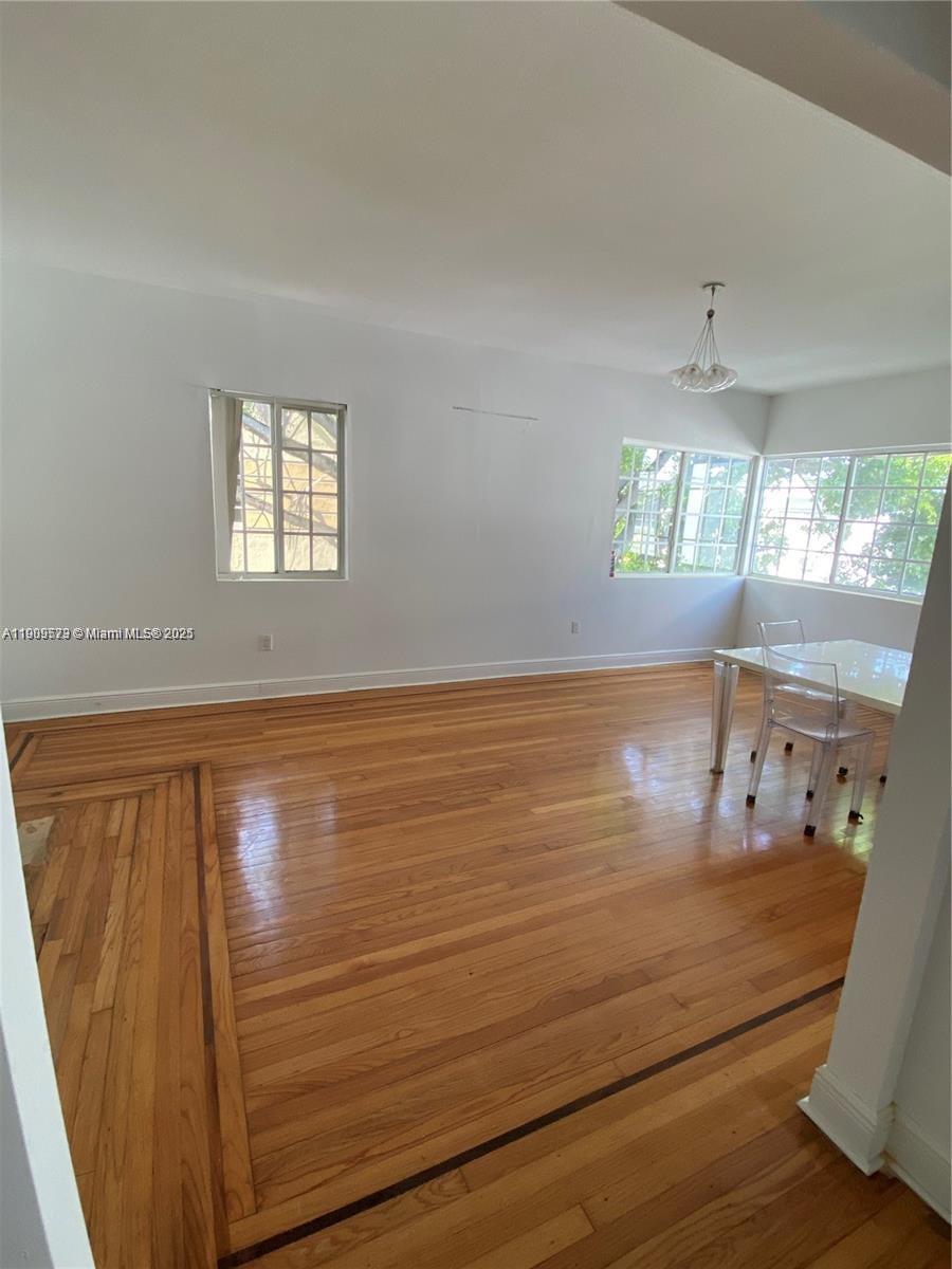 MERIDIAN DECO CONDO - Residential Lease
