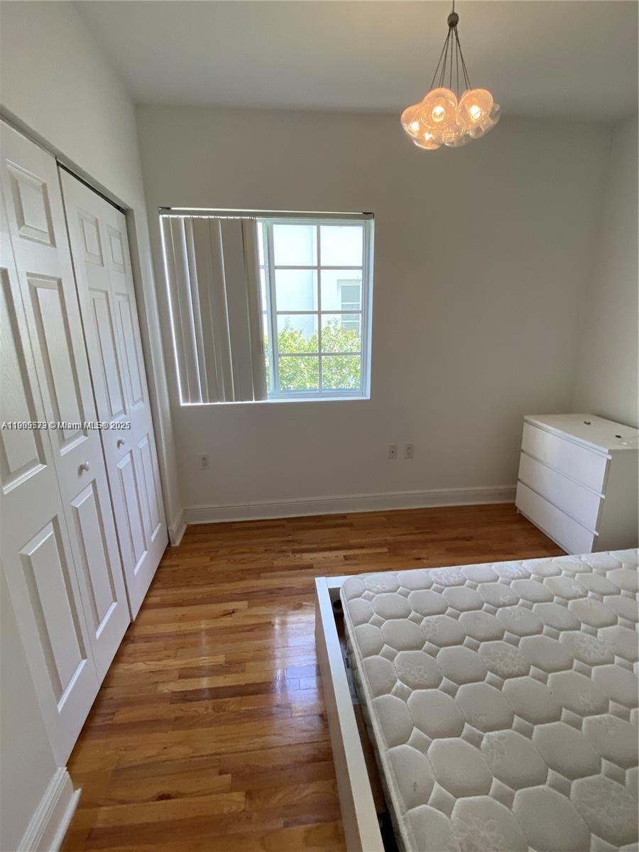 MERIDIAN DECO CONDO - Residential Lease
