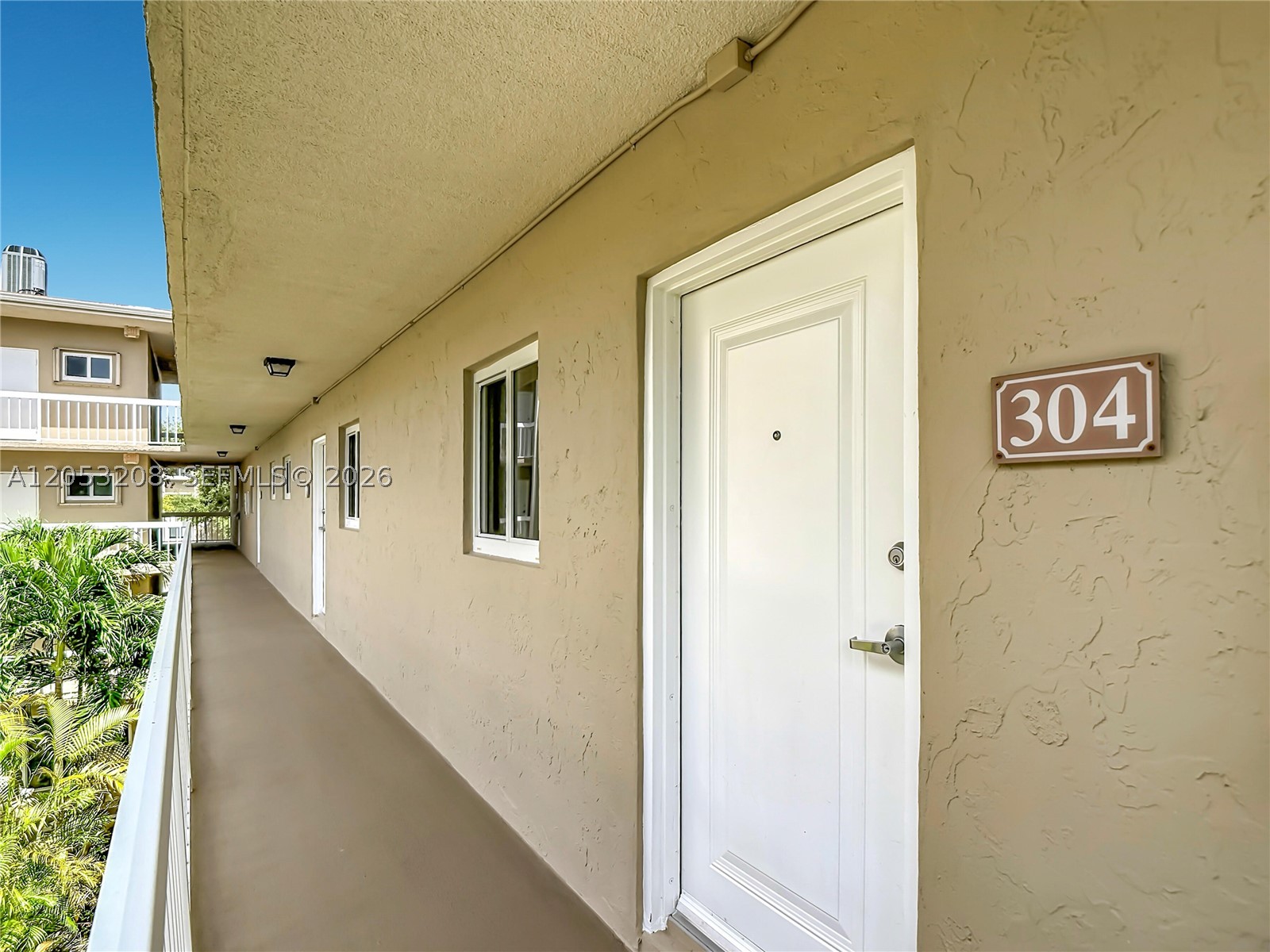 VILLAGE OF KINGS CREEK CON - Residential
