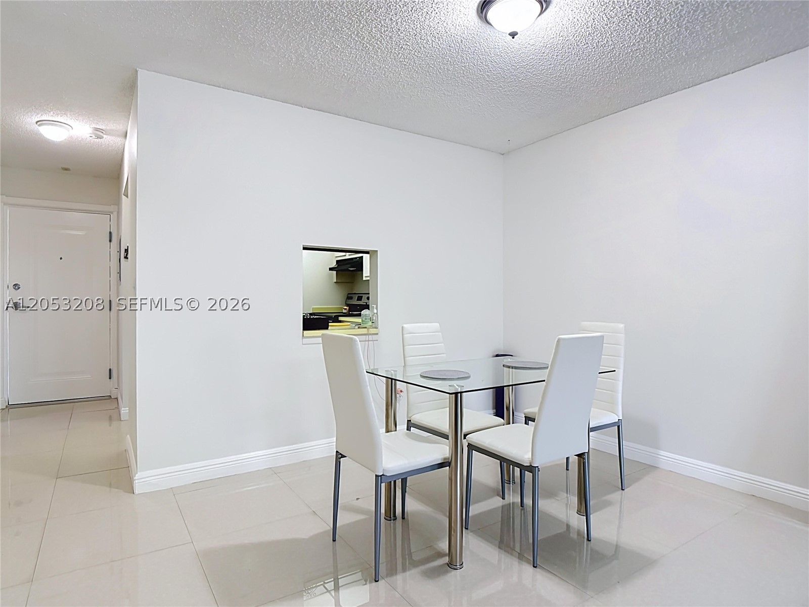 VILLAGE OF KINGS CREEK CON - Residential