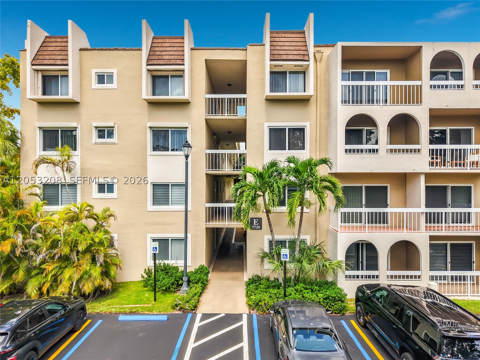 1 bedroom 1 bathroom condo in the beautiful Village of Kings Creek. Large modern tile throughout. Bright and open floor plan. 3rd floor. Impact windows and doors. Pool, laundry facilities and gymnasium. Amenities including tennis and pickleball courts, picnic areas with bbq grills, and walking and jogging paths in lush landscaping. 24 security. Close to Dadeland Mall, metro and major highways.