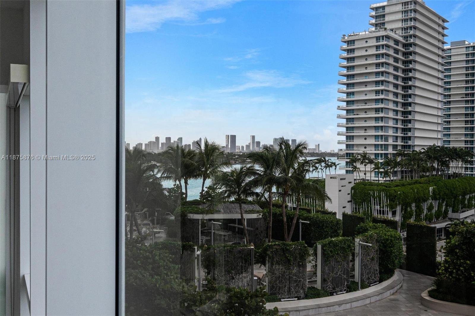 ICON CONDO - Residential Lease
