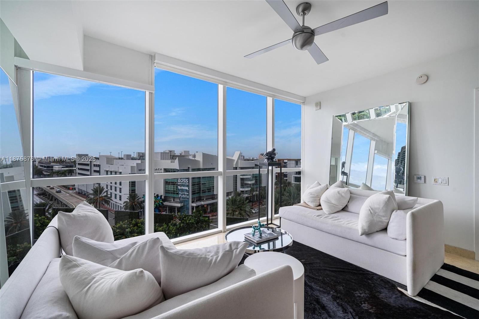 ICON CONDO - Residential Lease