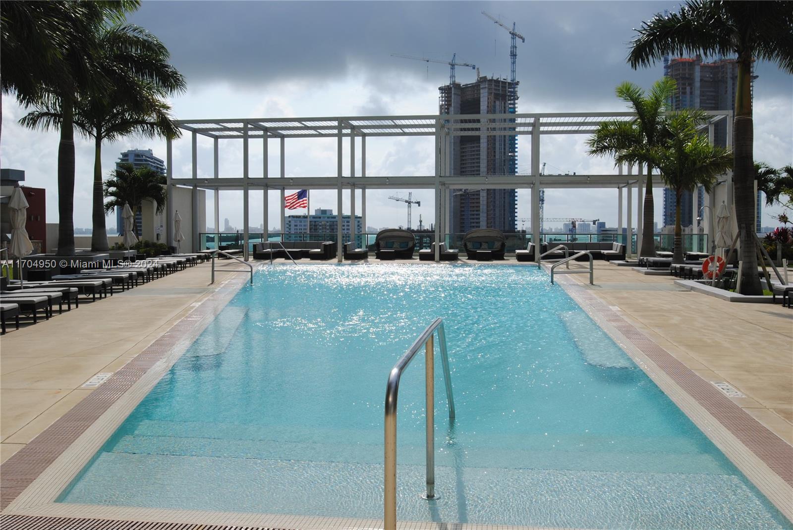 FOUR MIDTOWN MIAMI CONDO - Residential Lease