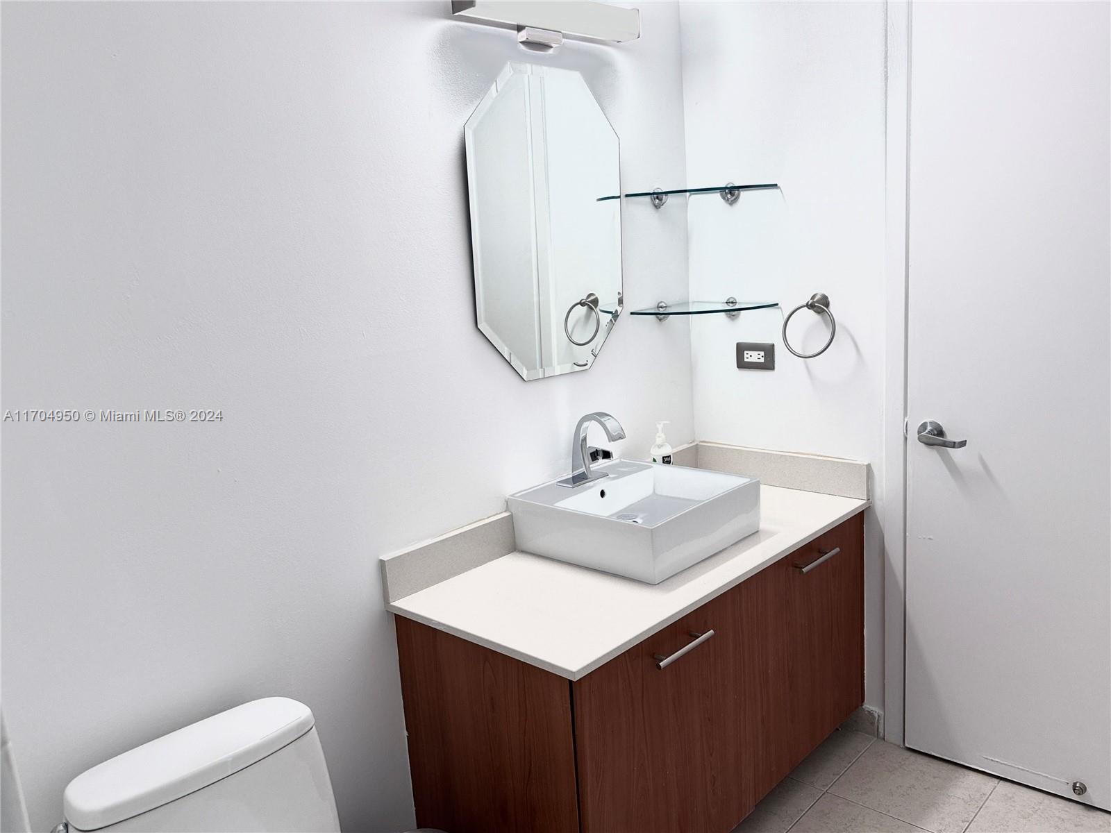 FOUR MIDTOWN MIAMI CONDO - Residential Lease