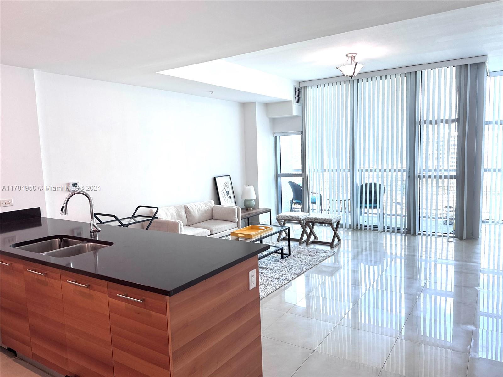FOUR MIDTOWN MIAMI CONDO - Residential Lease
