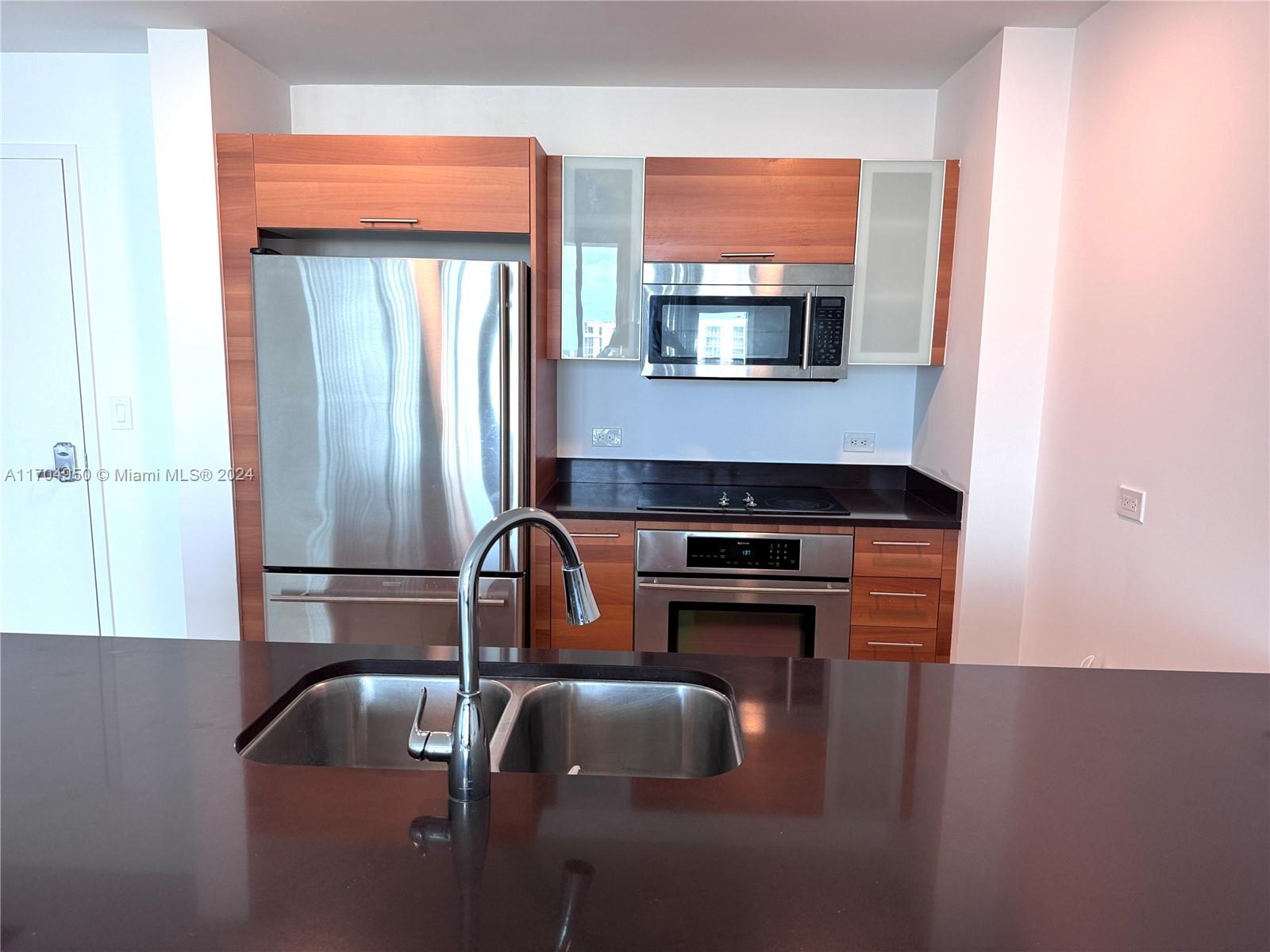 FOUR MIDTOWN MIAMI CONDO - Residential Lease