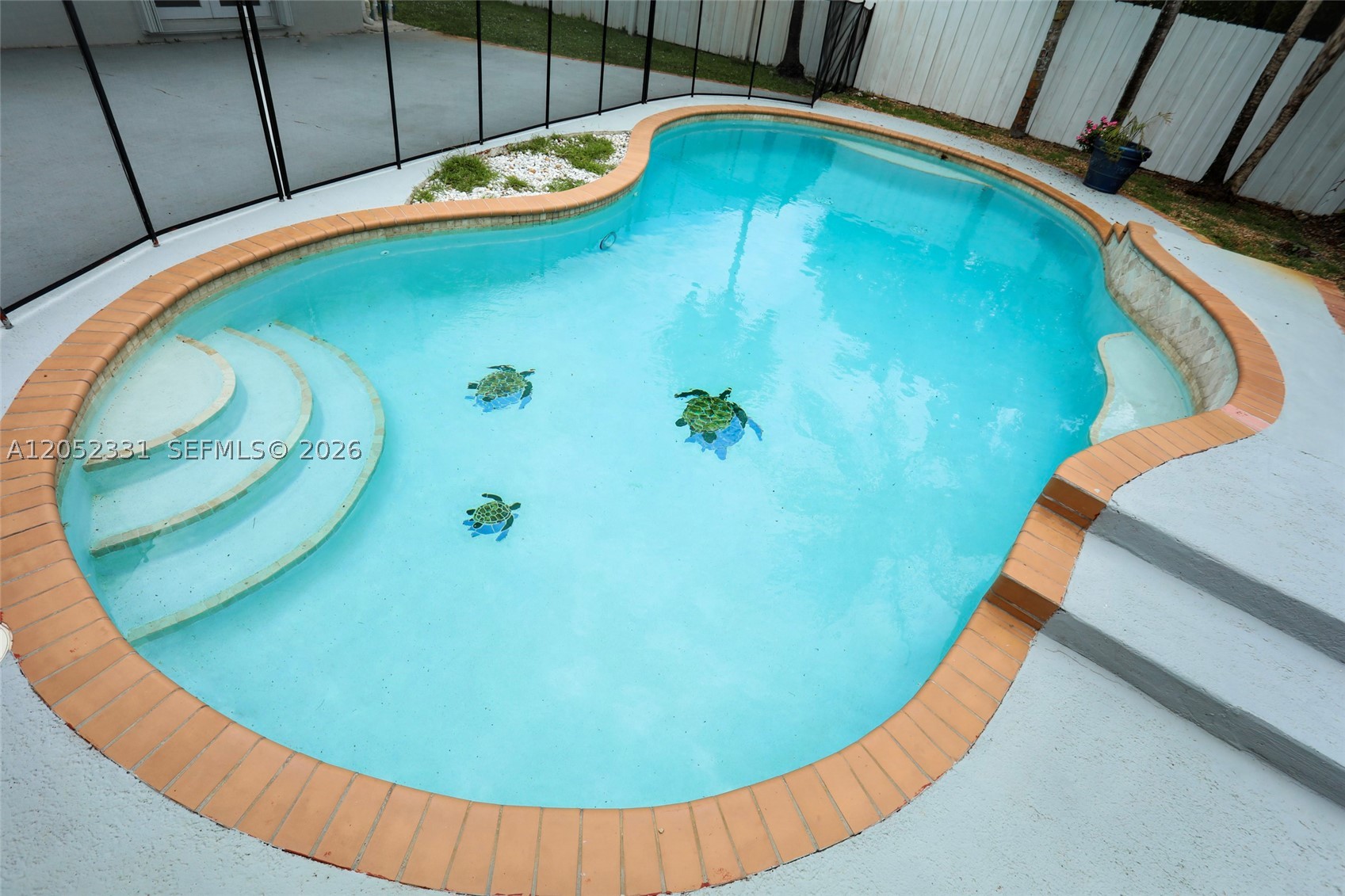 SNAPPER CREEK PARK UNIT N - Residential Lease