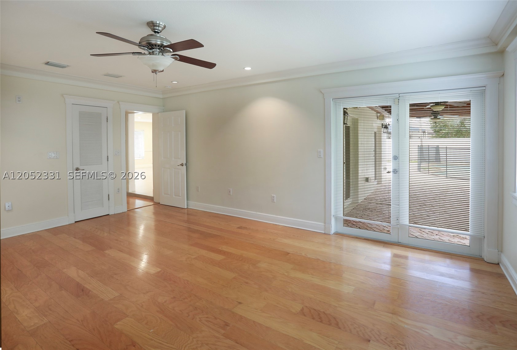 SNAPPER CREEK PARK UNIT N - Residential Lease