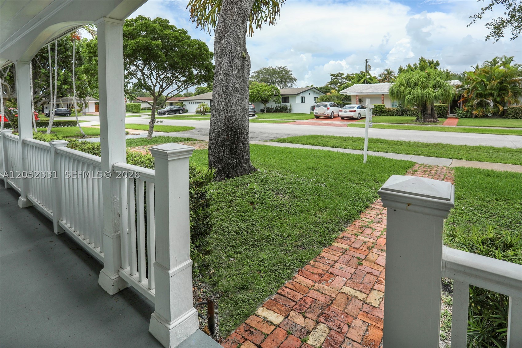 SNAPPER CREEK PARK UNIT N - Residential Lease