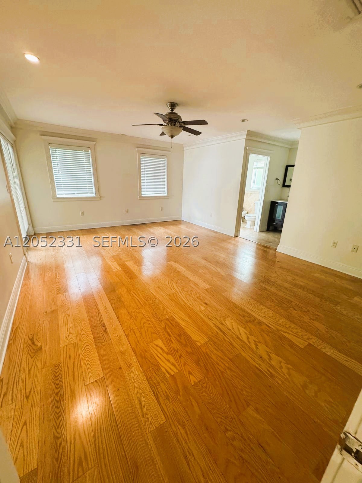 SNAPPER CREEK PARK UNIT N - Residential Lease