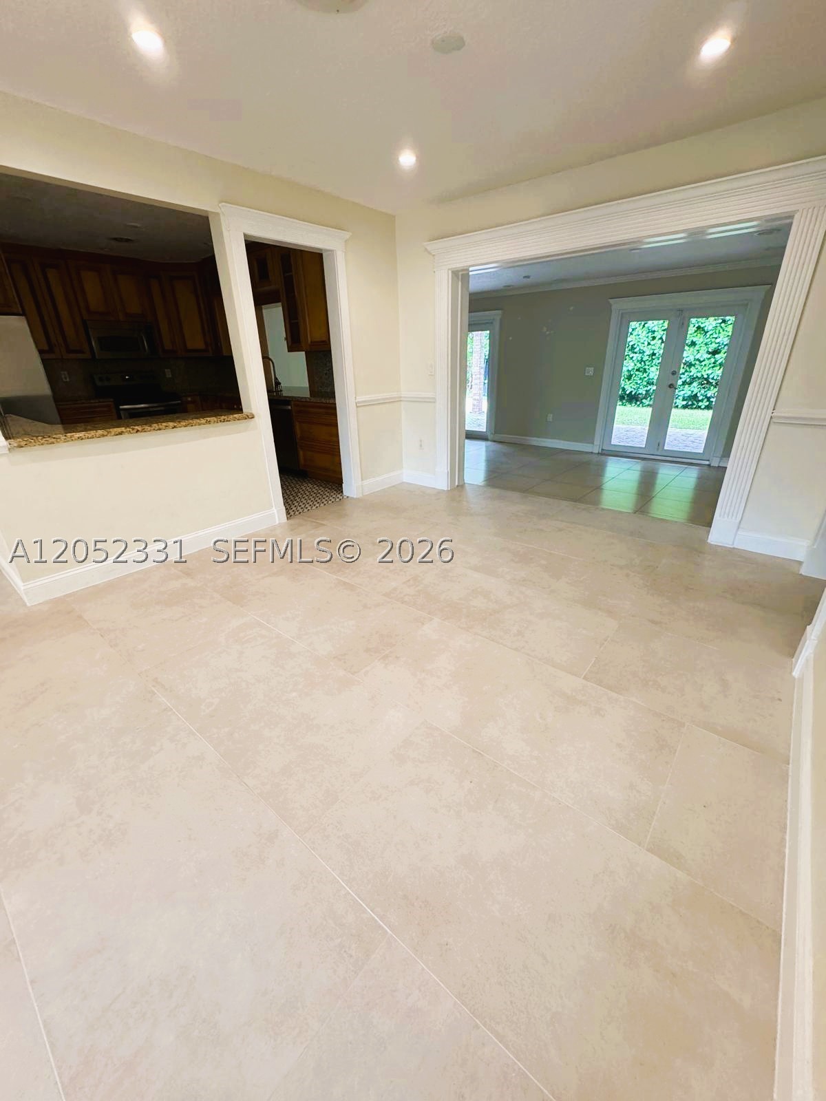 SNAPPER CREEK PARK UNIT N - Residential Lease