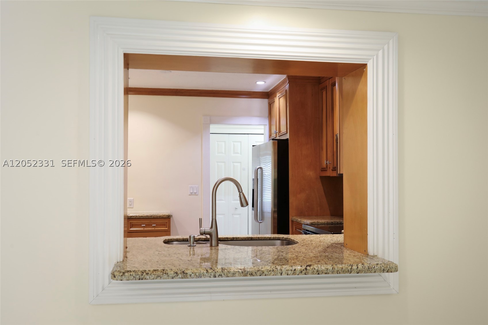 SNAPPER CREEK PARK UNIT N - Residential Lease