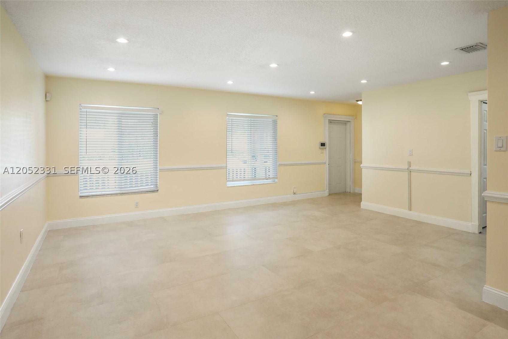 SNAPPER CREEK PARK UNIT N - Residential Lease