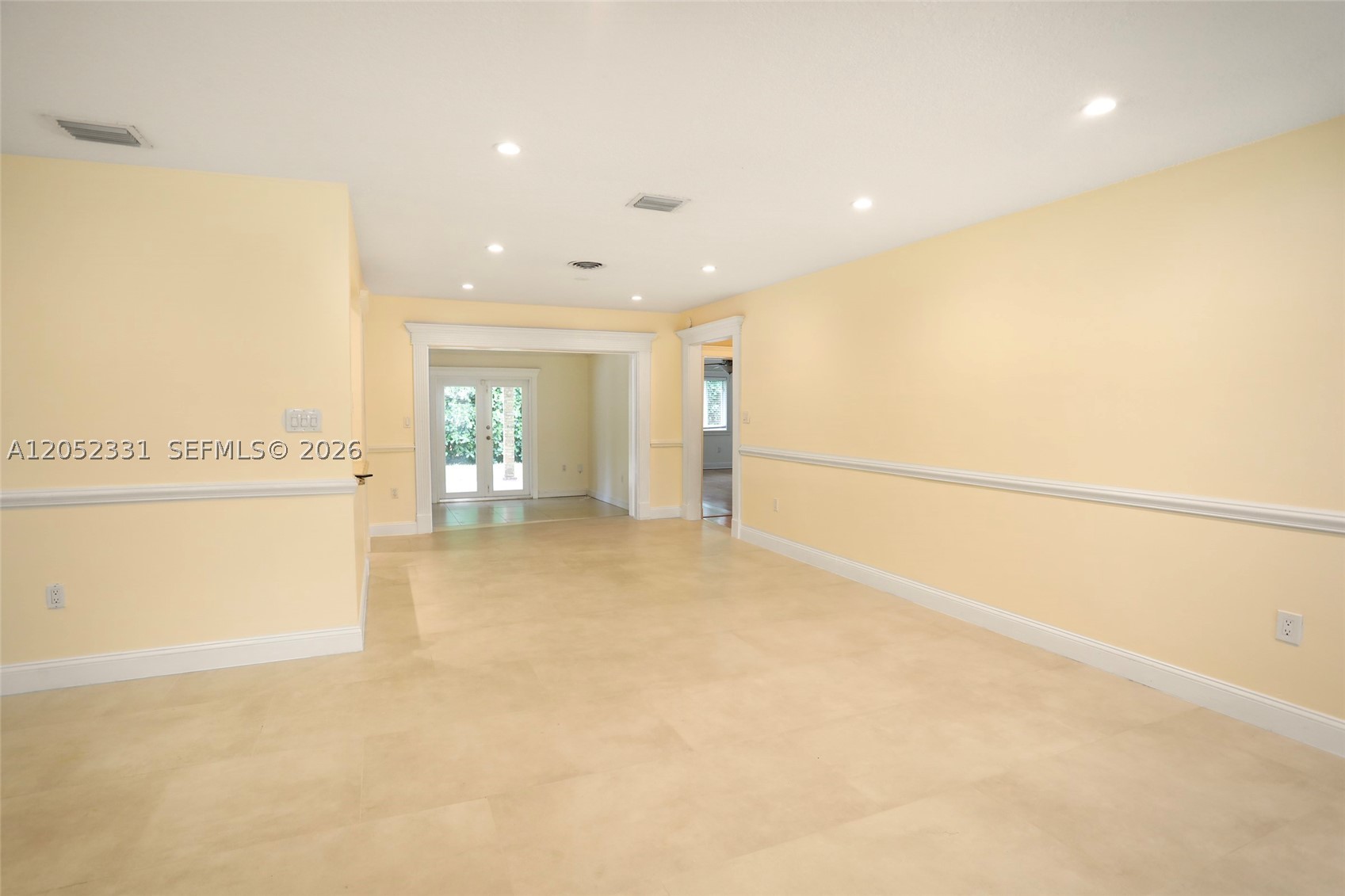 SNAPPER CREEK PARK UNIT N - Residential Lease