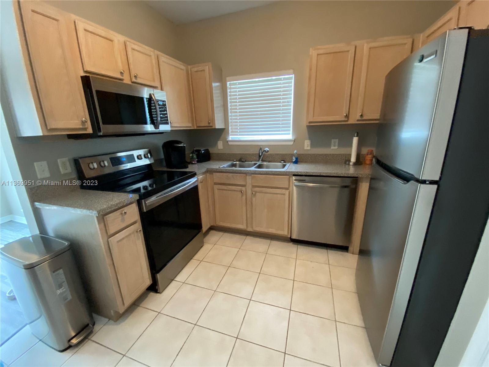 Reserve at Pointe Meadows - Residential