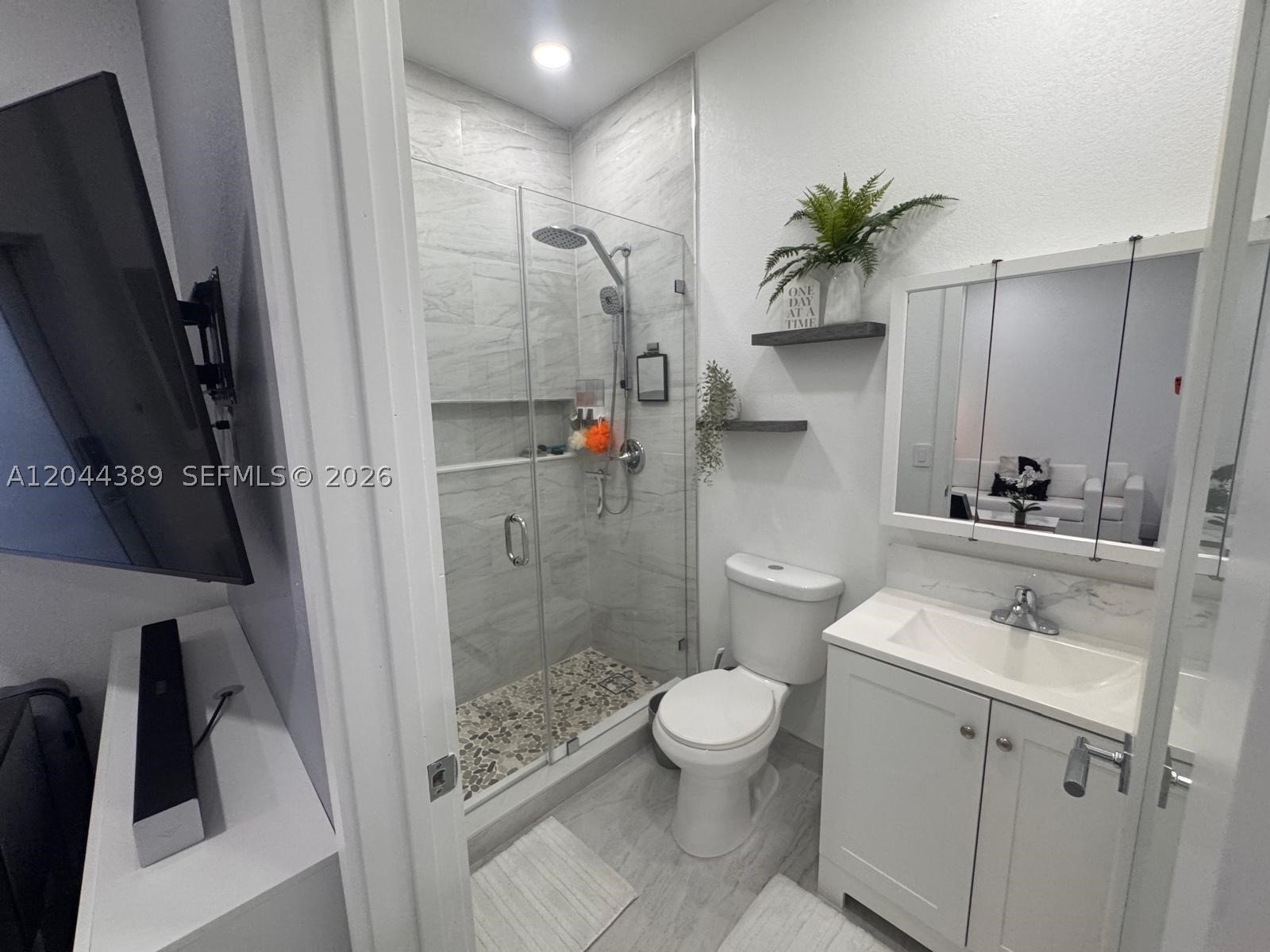 BISMARK HOMES AT VENEZIA - Residential Lease